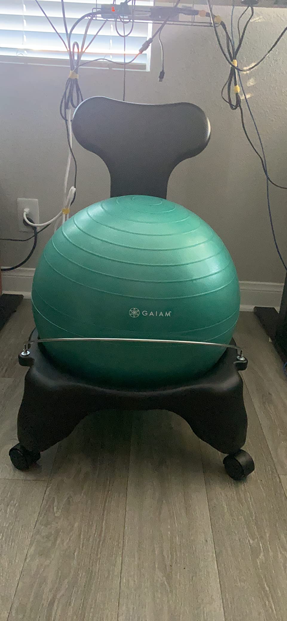 Gaiam Classic Balance Ball Chair, Stability Seat | 52cm stability ball chair builds core strength while you sit. Includes pump & exercise guide. customer photo 2