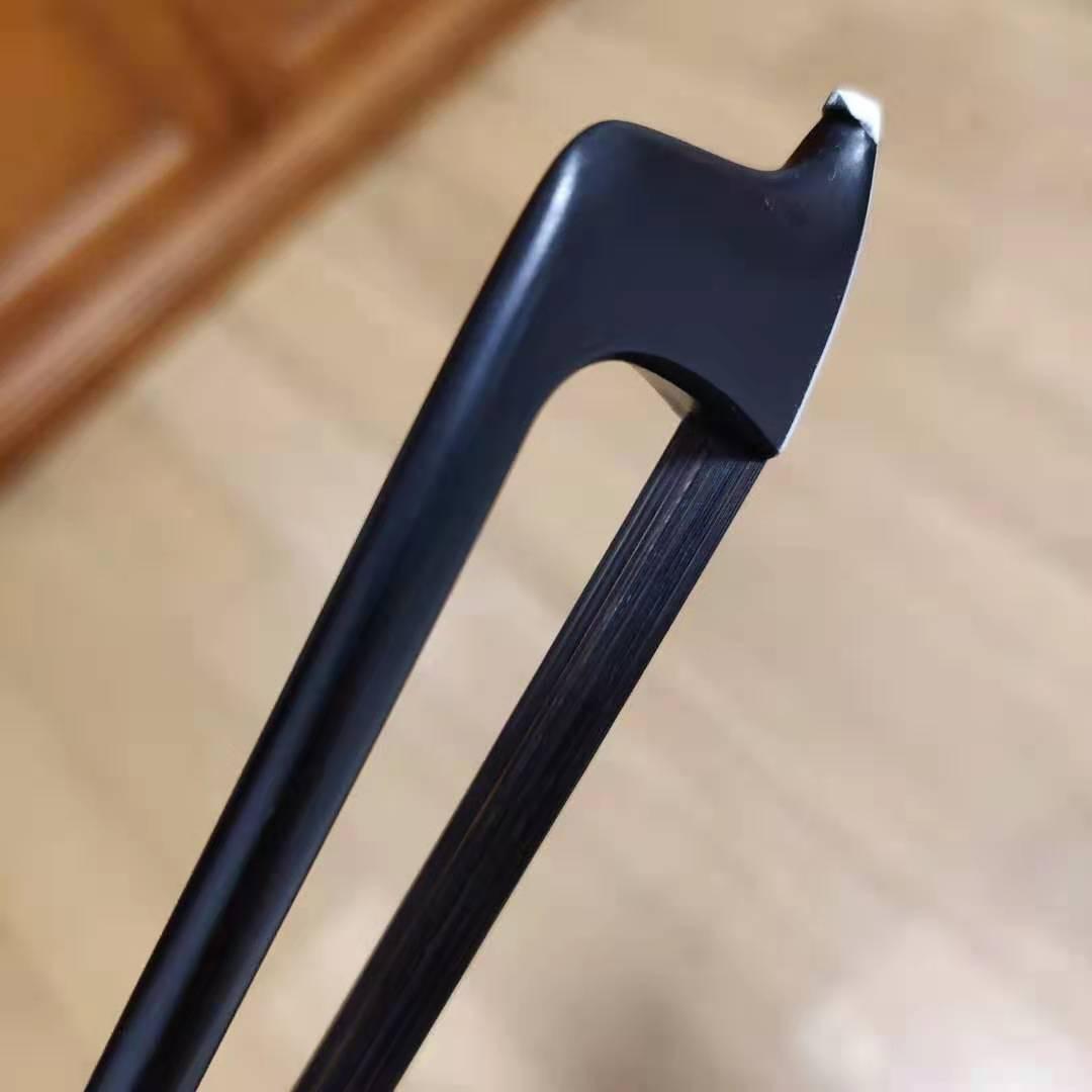 Brandnew Carbon Fiber VIOLIN BOW 4/4 Size Deep & Powerful Tone, Art No.106VB customer photo 1