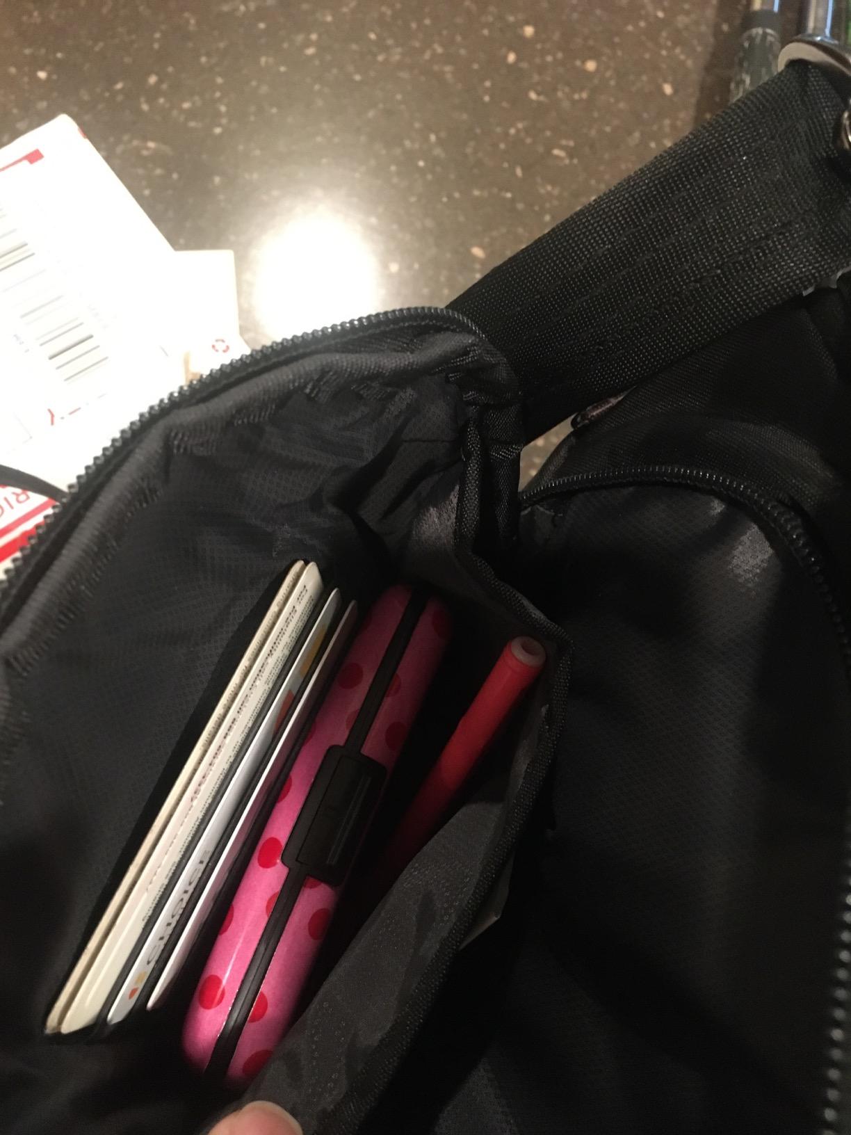 Travelon Anti-Theft Active® Tour Bag customer photo 1