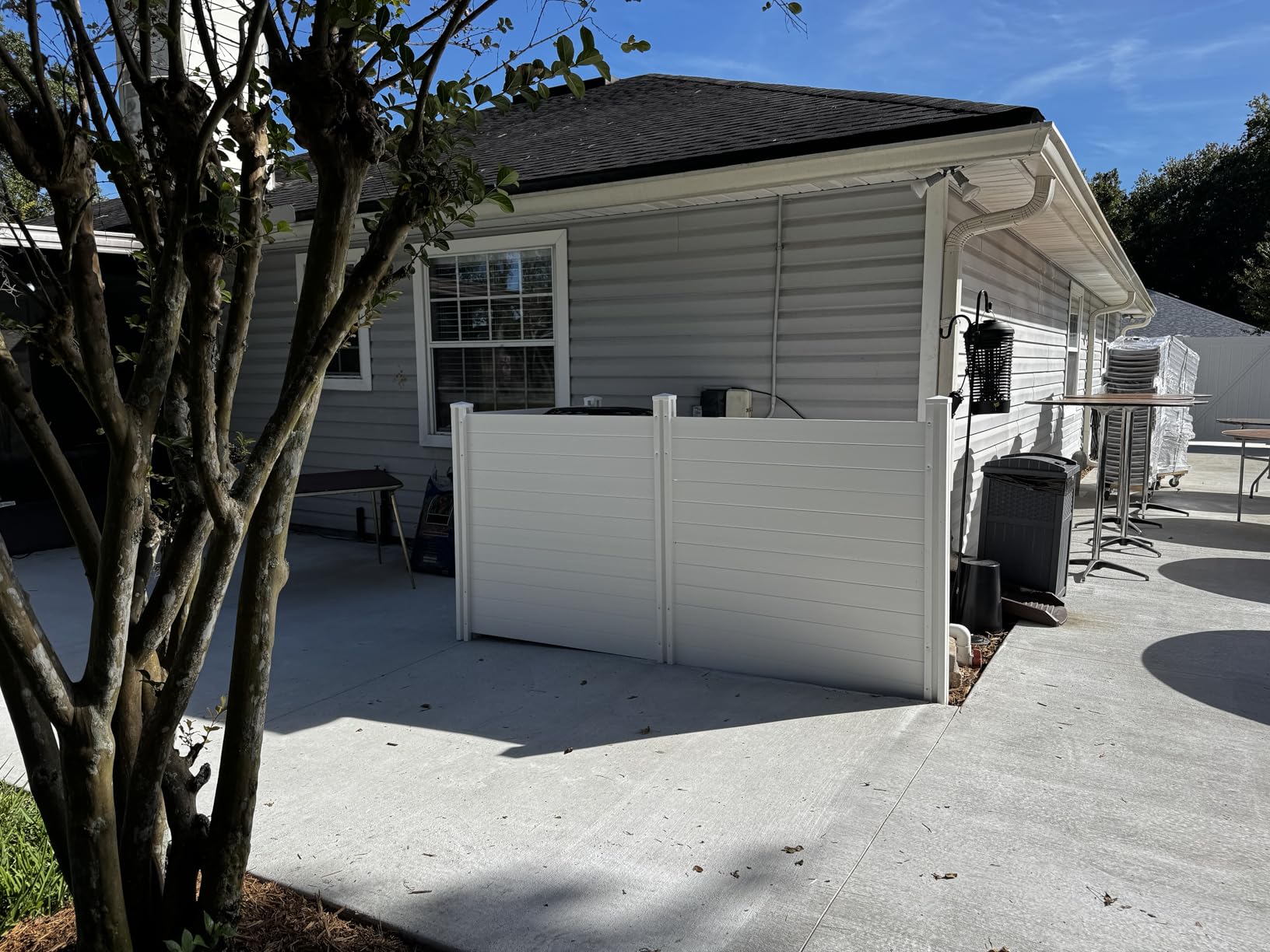 Enclo Premium White Vinyl Privacy Screen, DIY No Dig Kit customer photo 1