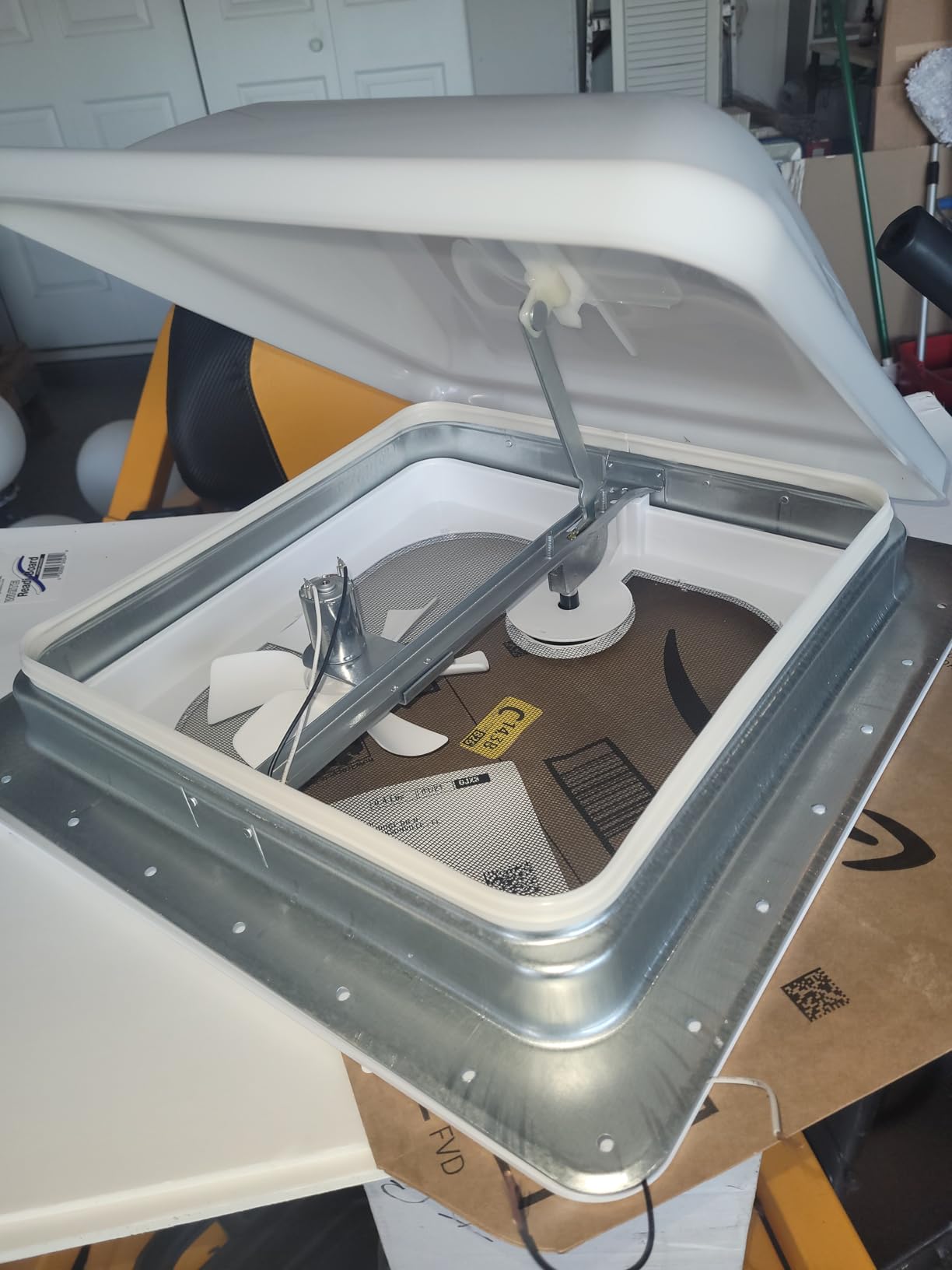 Ventline RV Roof Vent White w/ 12 Volt Fan, Putty & Screws customer photo 2