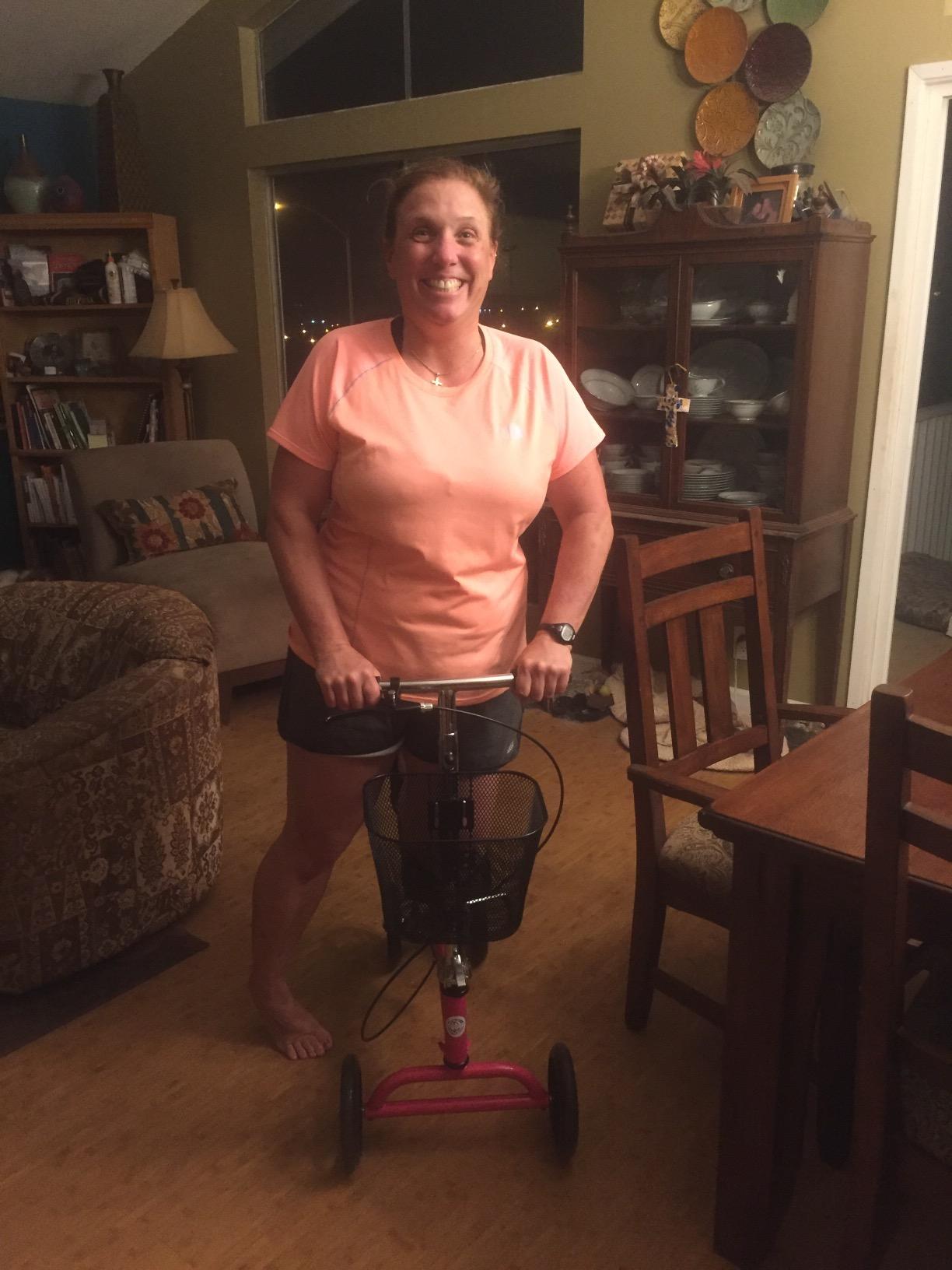 KneeRover Steerable Knee Scooter – Foldable Mobility Aid & Knee Walker with Basket for Adults, Adjustable Handlebar and Comfortable Knee Pad (Hot Pink) customer photo 1
