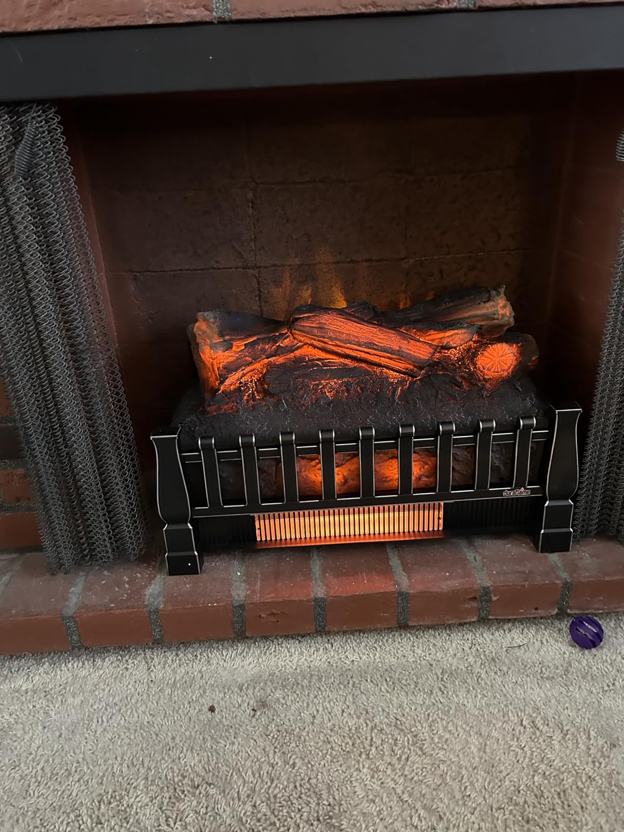 duraflame Electric Log Set 1,000 Sq Ft Heater, Faux Logs Insert with Infrared Flames for Existing Fireplaces, Remote Control Included customer photo 2