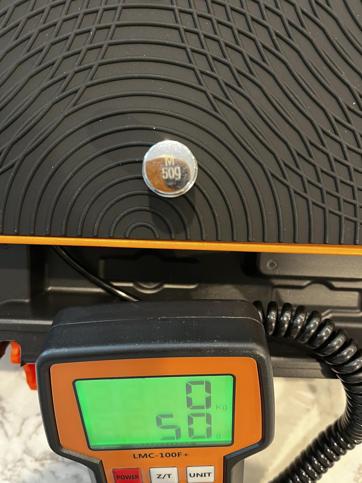 Elitech Refrigerant Scale 110 lbs, HVAC Scale with LB+OZ Display, LMC-100F+ | High Accuracy ±0.05% +5g, Dual Unit LB/OZ & Kg/g, 2g Resolution, Sturdy Metal Platform, Carry Case Included customer photo 1