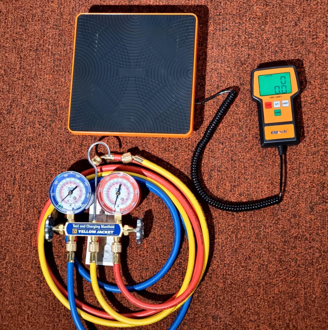 Elitech Refrigerant Scale 110 lbs, HVAC Scale with LB+OZ Display, LMC-100F+ | High Accuracy ±0.05% +5g, Dual Unit LB/OZ & Kg/g, 2g Resolution, Sturdy Metal Platform, Carry Case Included customer photo 2