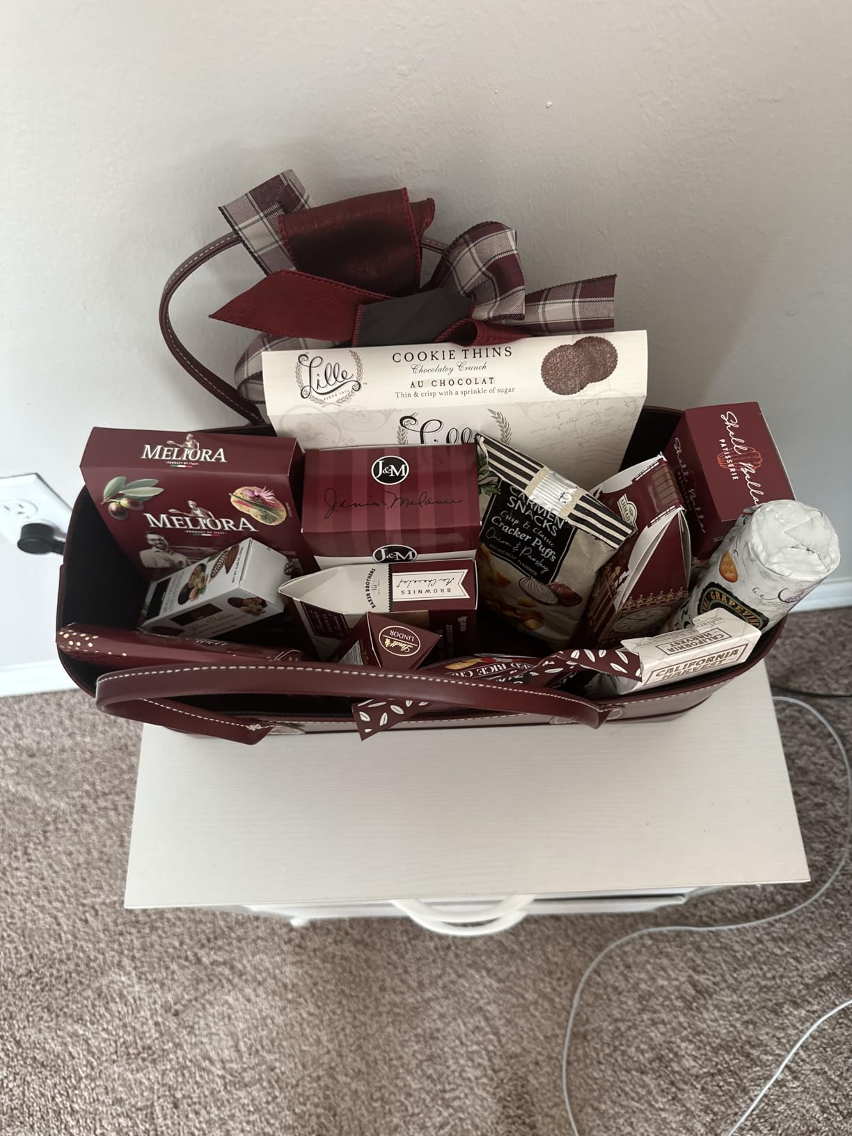 Wine Country Gift Baskets Gourmet Feast Family Friends Co-Workers Loved Ones customer photo 2