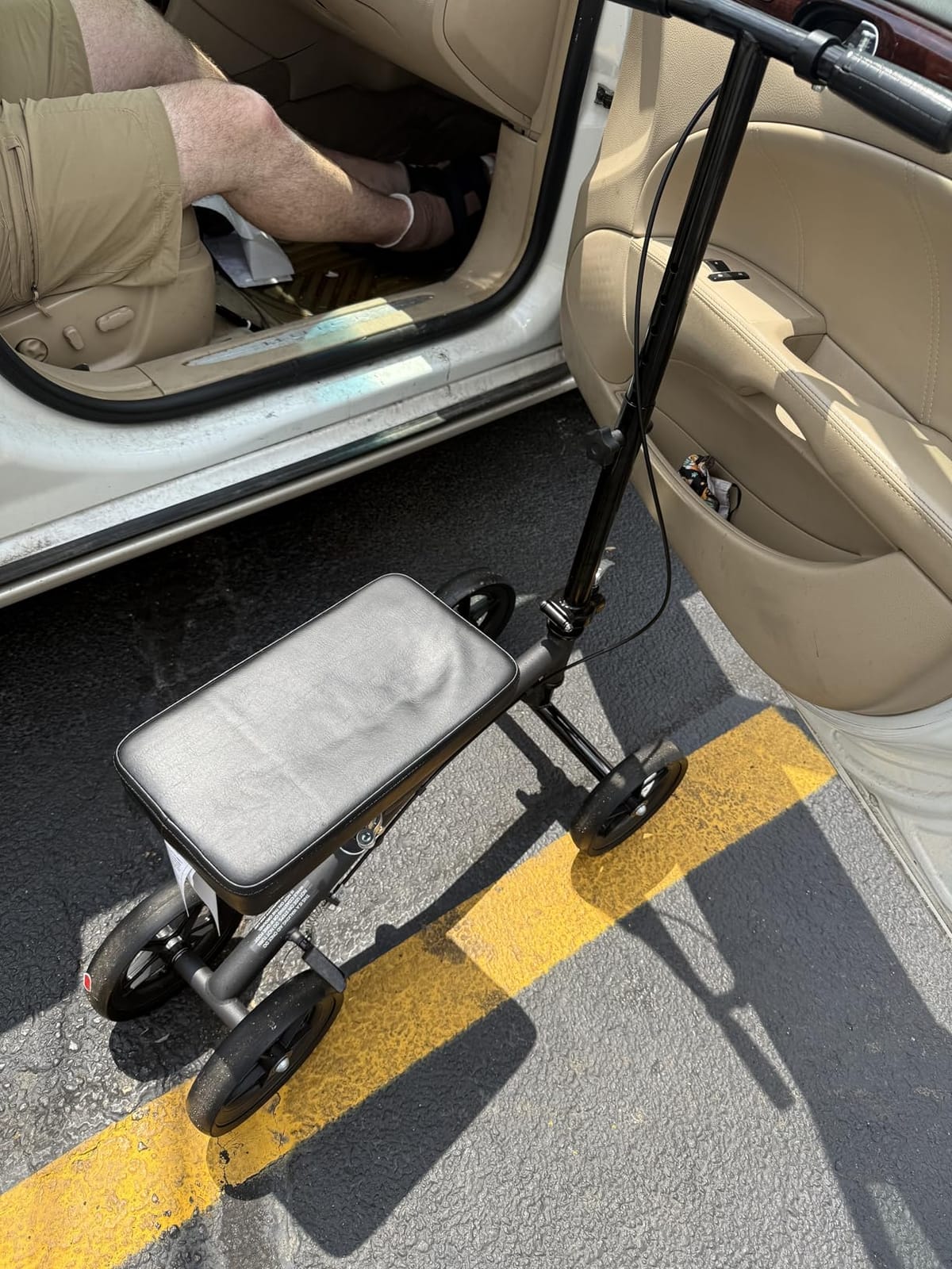 Carex Economy Rolling Knee Walker with Comfortable Padding - Steerable Knee Scooter for Foot Injuries with Hand Brake - Crutch Alternative customer photo 2