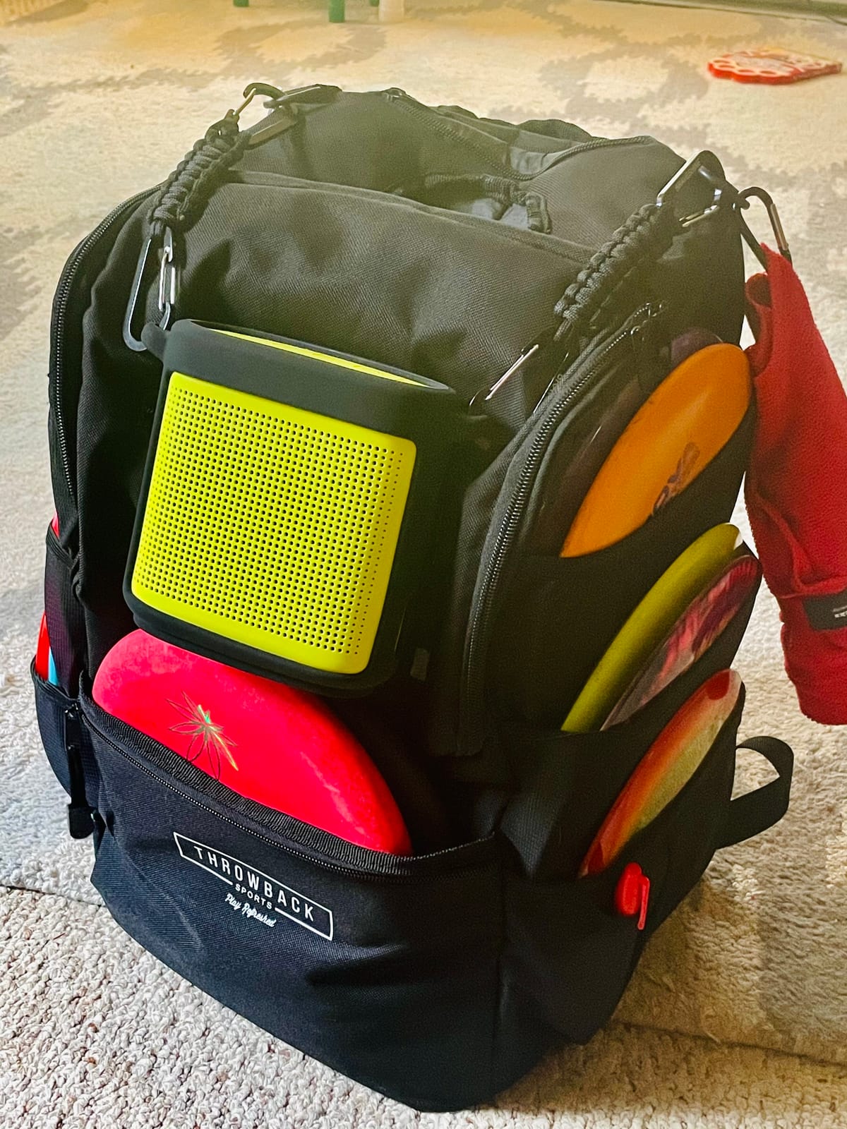 Throwback Sports Insulated Disc Golf Backpack with Cooler for 16+ Frisbees, Water Bottle Holder, Padded Straps, Quick-Access Pockets - Durable Disc Golf Bag for All-Day Comfort customer photo 2