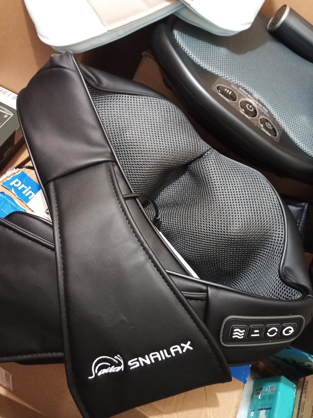Shiatsu Neck & Shoulder Massager with Heat, Deep Tissue Back Massager customer photo 1