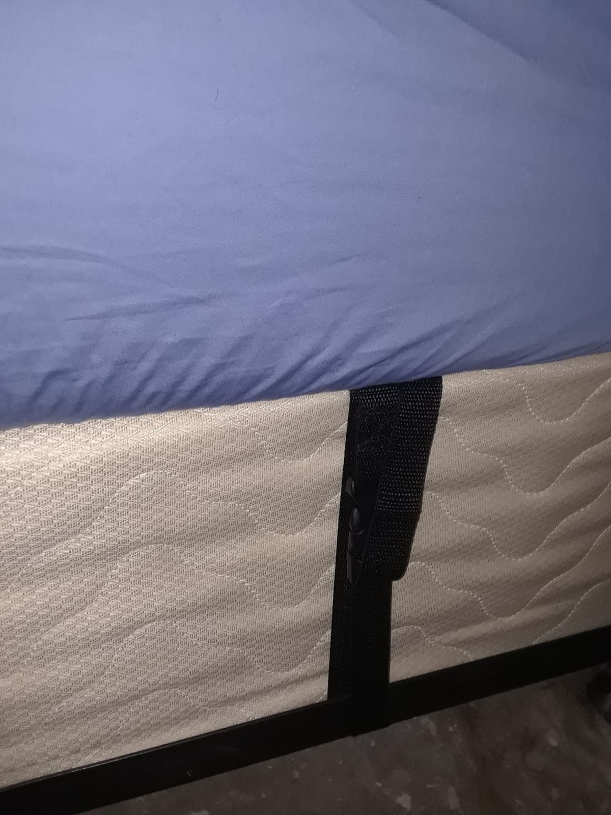 Vaunn Medical New Adjustable Bed Assist Rail Handle (Passed ASTM F3186–17 Safety Standard) and Hand Guard Grab Bar, Bedside Safety and Stability (Tool-Free Assembly) customer photo 2