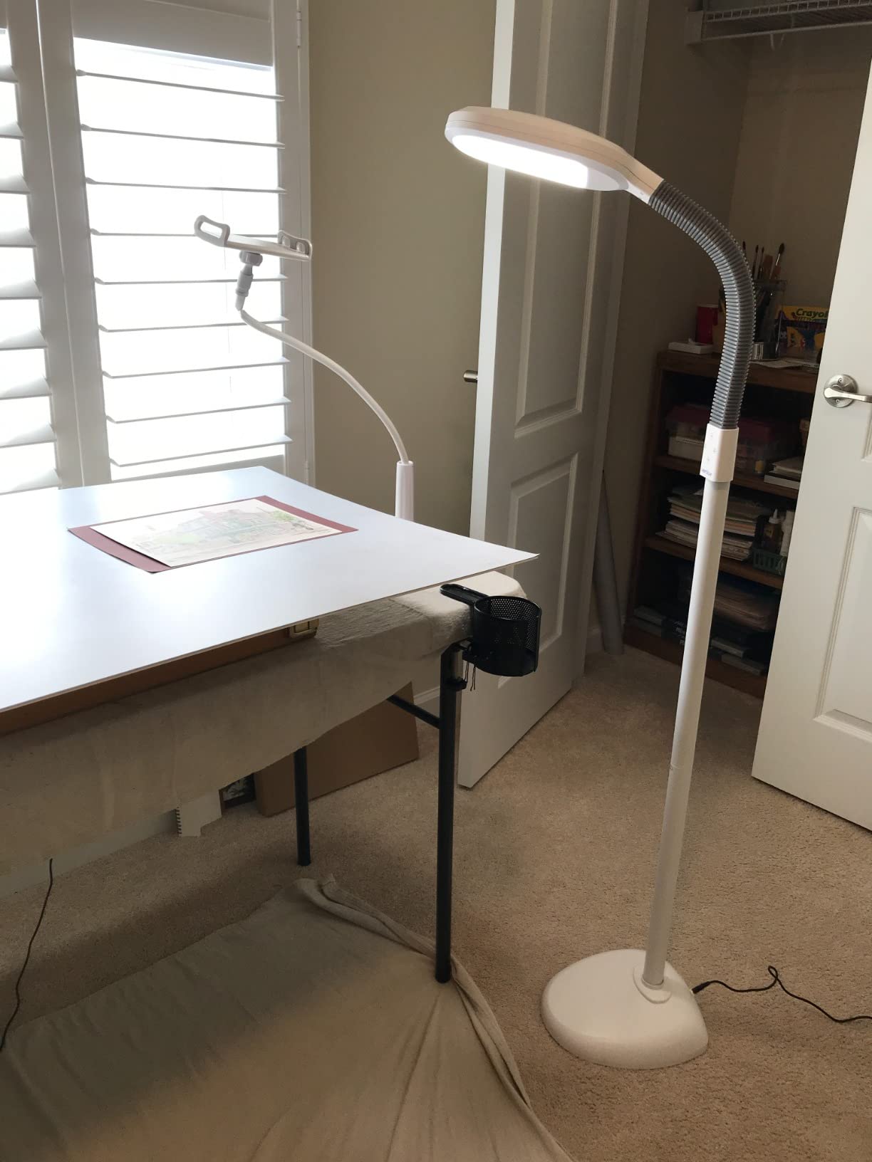 Verilux SmartLight Full Spectrum LED Floor Lamp with Adjustable Brightness customer photo 1