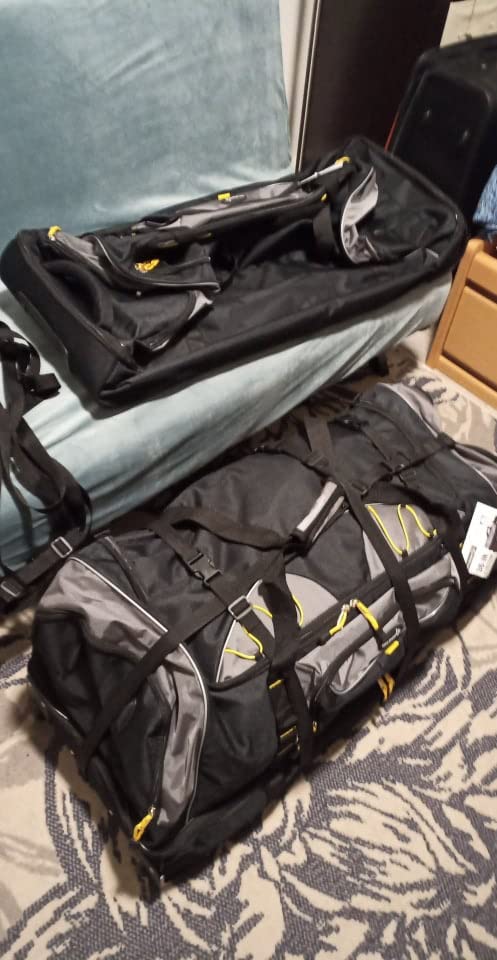 TPRC Sierra Madre Duffel Bag, Black, 30