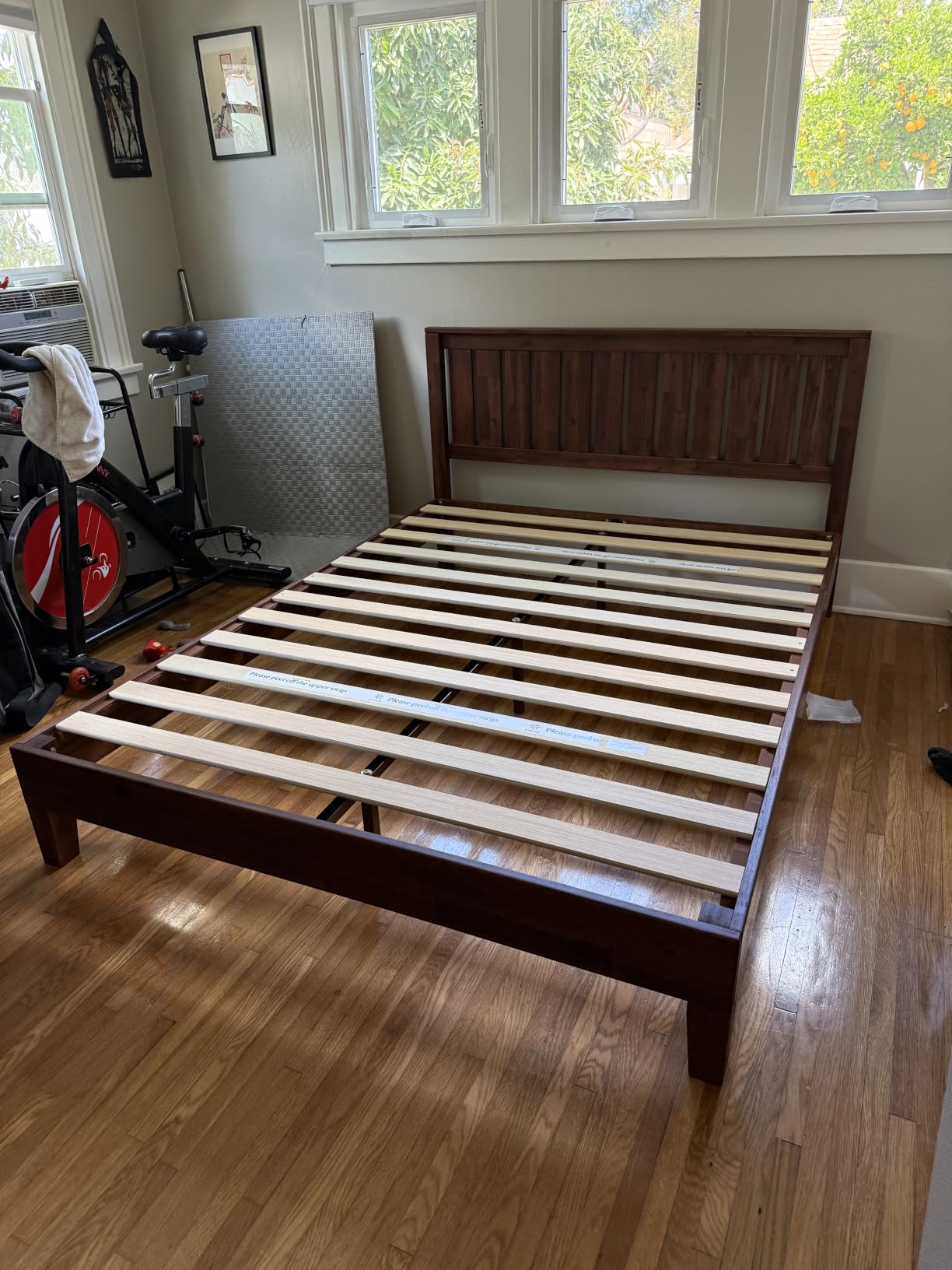 Zinus Alexis Deluxe Wood Platform Bed Frame with Headboard, King customer photo 2