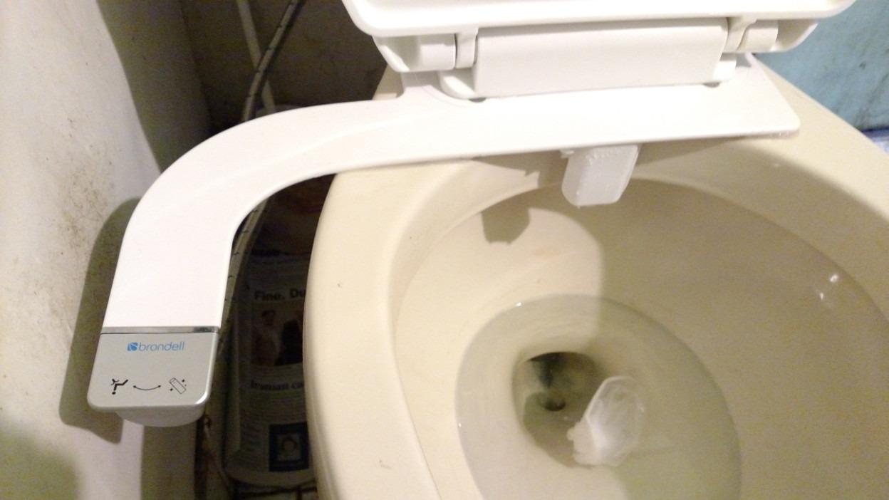 Brondell Bidet - Thinline SimpleSpa SS-150 Fresh Water Spray Non-Electric Bidet Toilet Attachment in White with Self Cleaning Nozzle and SafeCore Internal Valve customer photo 1