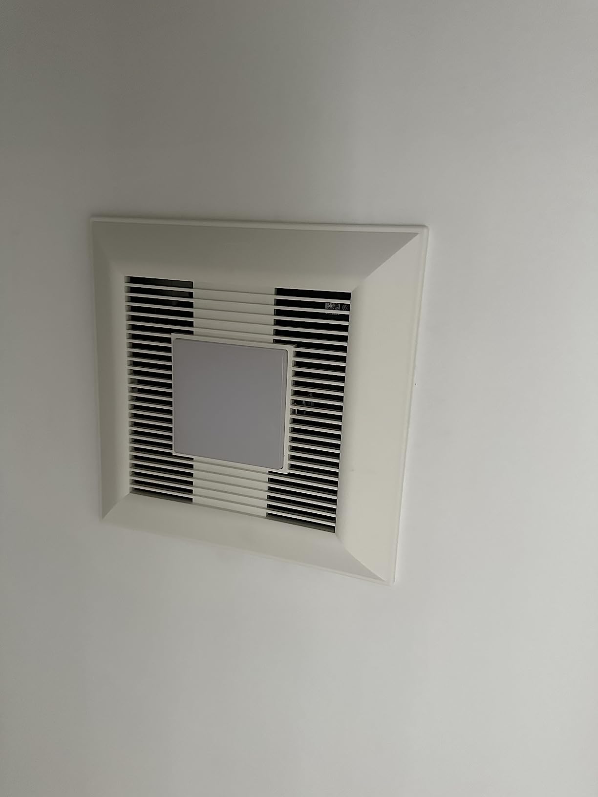 Panasonic FV-0510VSL1 Whispervalue Dc Fan with Led Light Whispervalue Dc Fan/Led Light customer photo 2