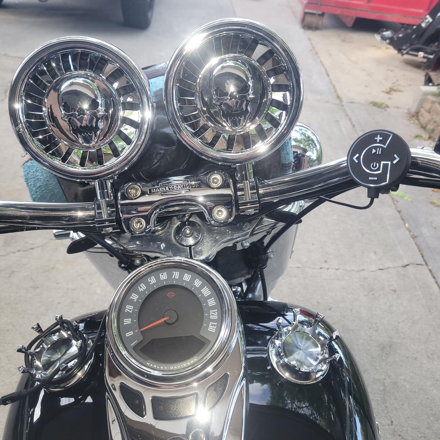GoHawk Bluetooth Motorcycle Speakers Waterproof Motorcycle Stereo System | 5 Inch, Built-in Amplifier, Wired Control, USB/AUX, Great for Harley ATV, Fits 7/8
