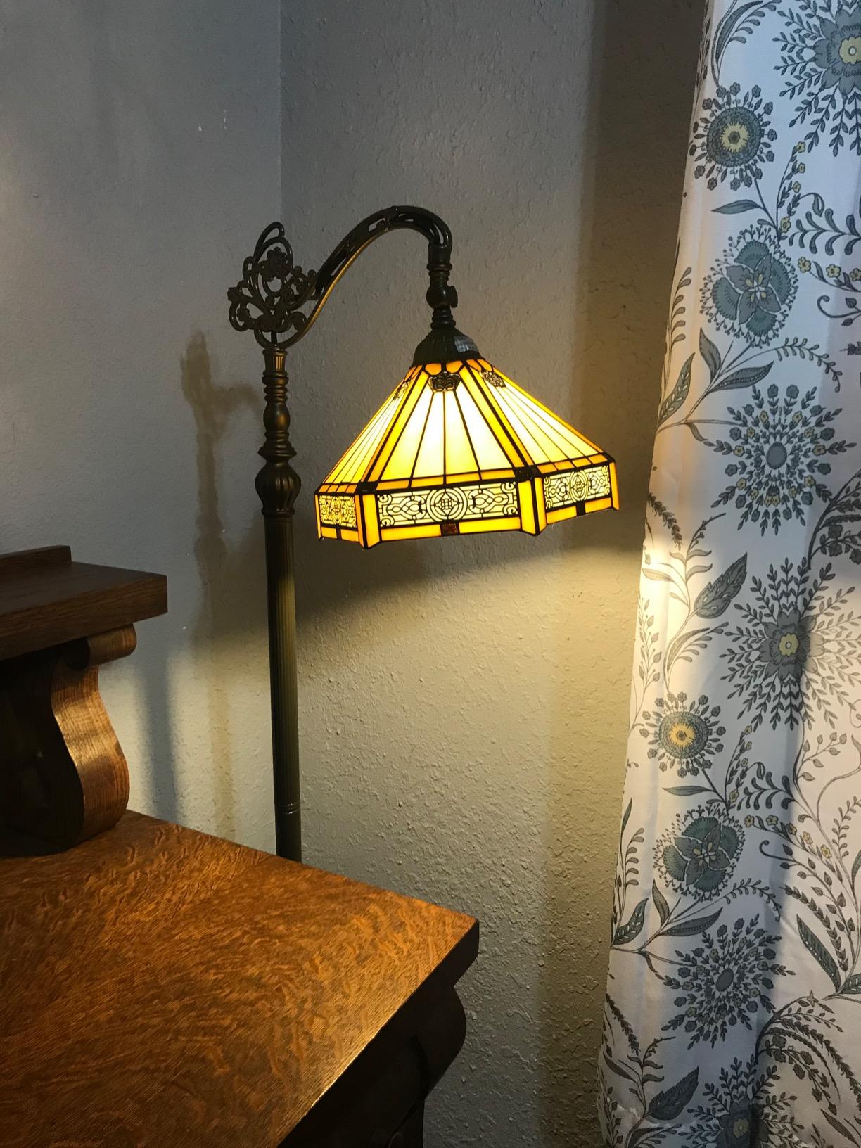 WERFACTORY Tiffany Floor Lamp Mission Hexagon Stained Glass Arched Lamp customer photo 1