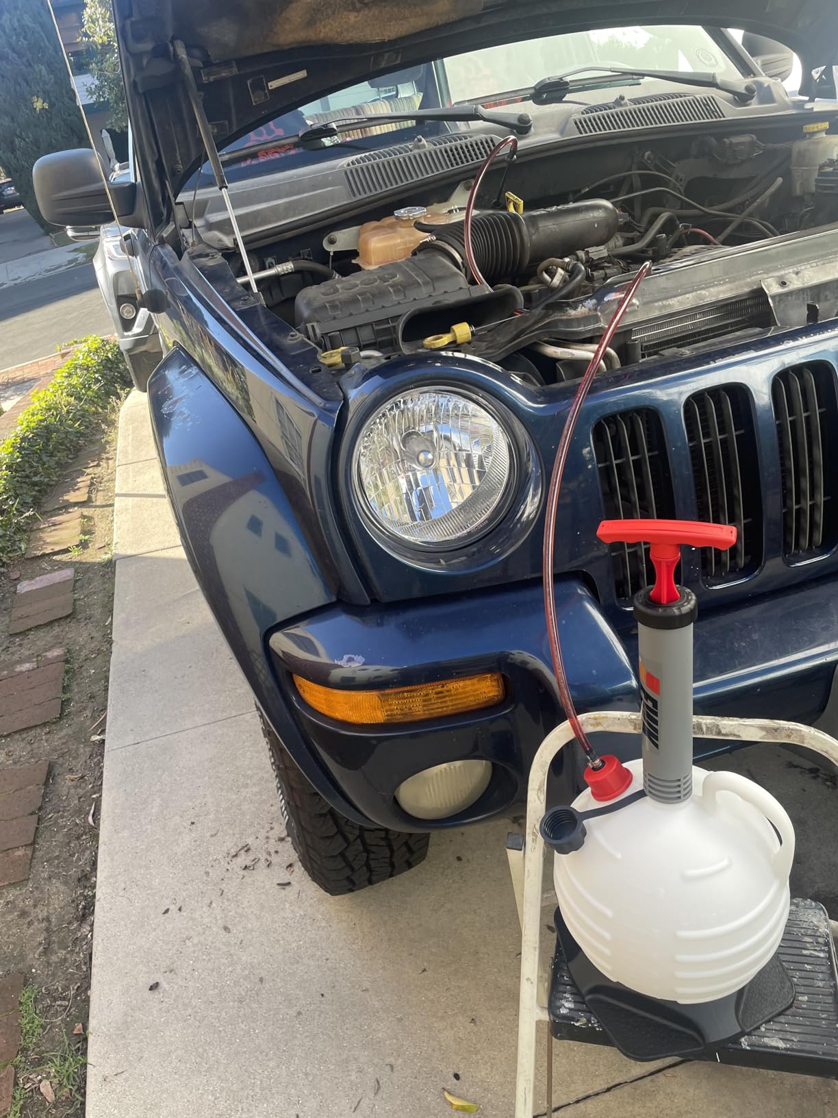 EWK 6L Manual Fluid Transfer Pump, Portable Fluid Extractor | Vacuum Oil Extractor Pump, Fast Oil Change, Quick Drain, For Automotive, Marine Boat, Jet Ski, Lawnmower customer photo 2