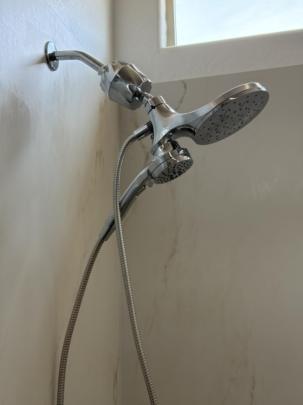 Moen 26009 Engage Chrome Magnetix 2-in-1 Combo Rain Showerhead customer photo 1