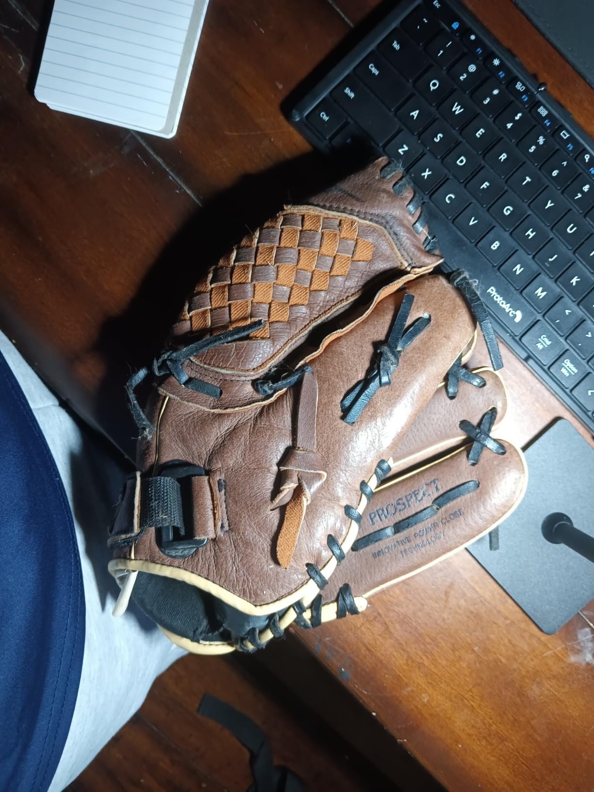 Mizuno Prospect PowerClose Youth Baseball Glove Series I V-Flex Notch I Parashock Palm Pad I Buttersoft Palm Liner customer photo 2