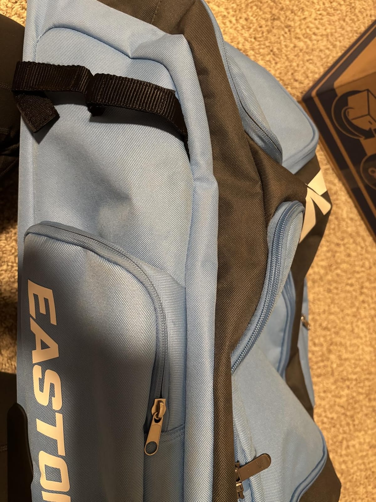 Easton | TRAVELER STAND-UP Wheeled Equipment Bag | Baseball & Softball | Multiple Colors customer photo 2