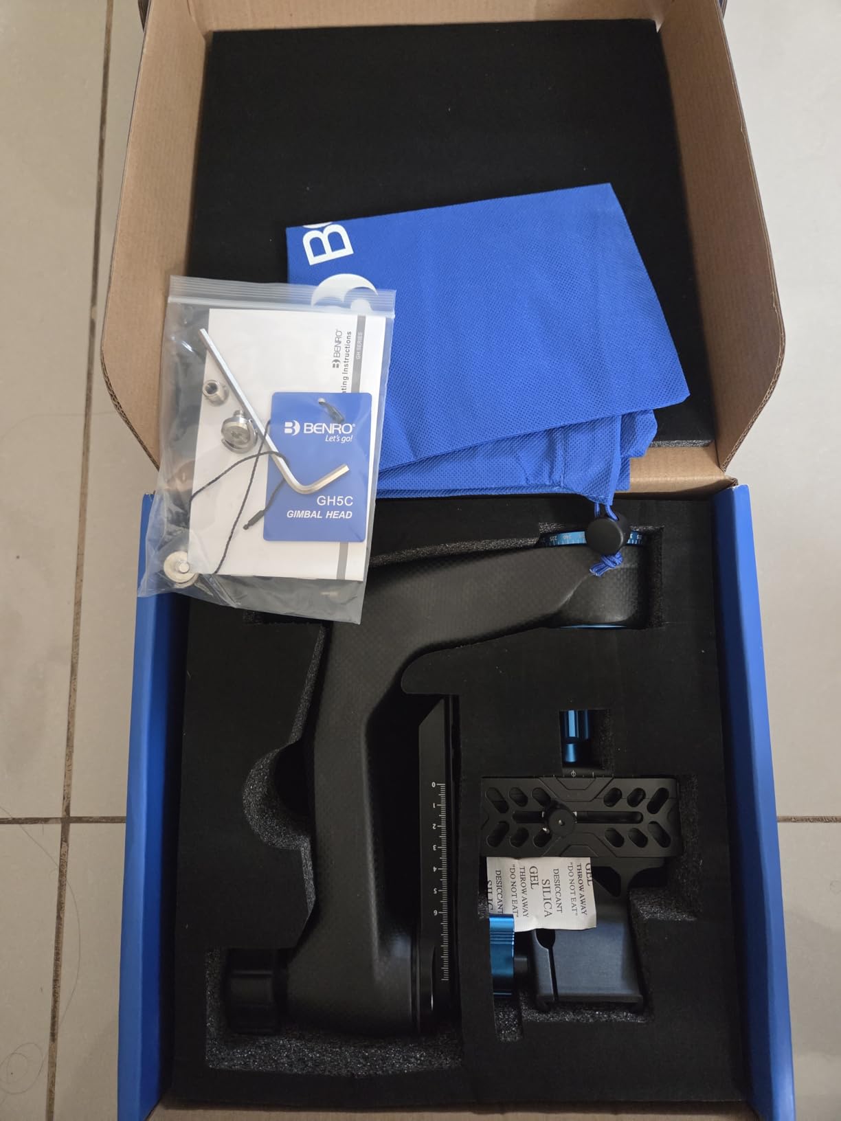 GH5C Carbon Fiber Gimbal Head with PL100W QR Plate customer photo 2