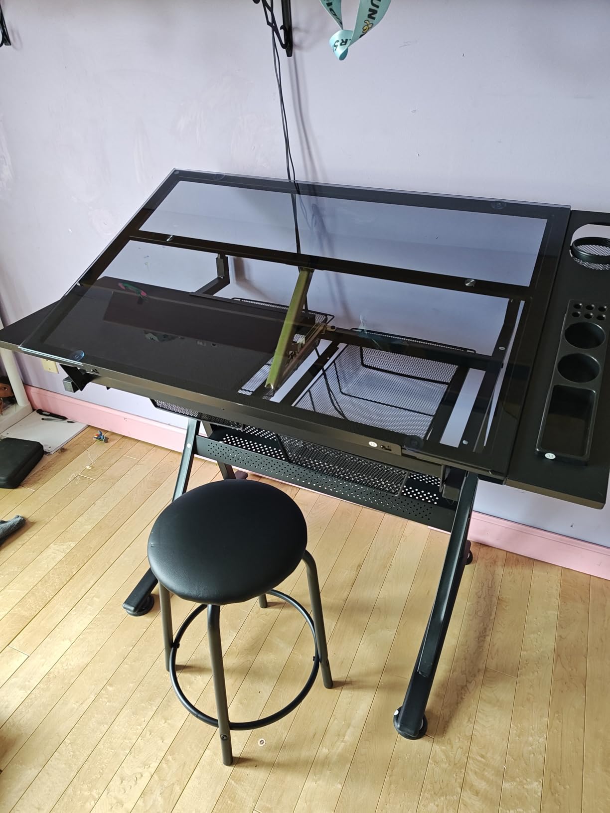 Yaheetech Adjustable Drafting Table & Stool, Tilting Glass Art Desk, Black customer photo 1
