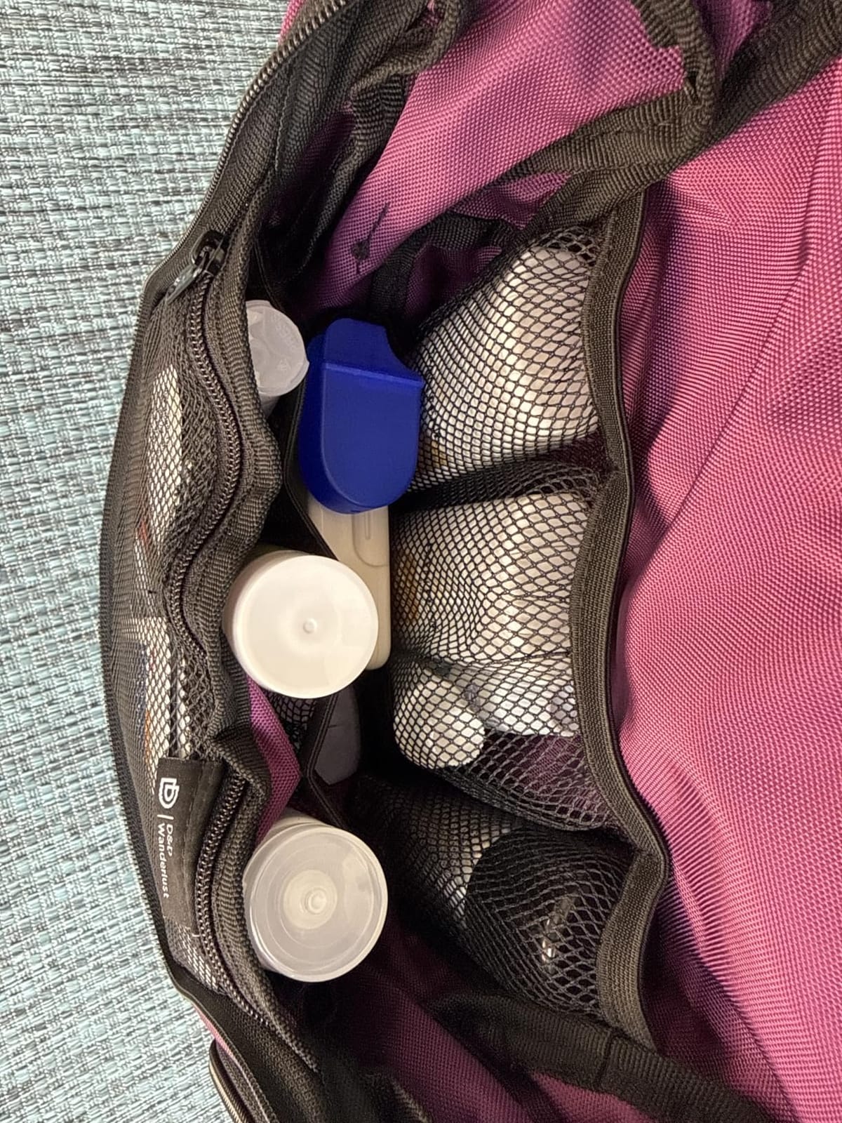 D&D Wanderlust D&D Hanging Travel Toiletry Bag for Men and Women – Cosmetics, Makeup and Toiletries Organizer Kit with 10 Compartments customer photo 2