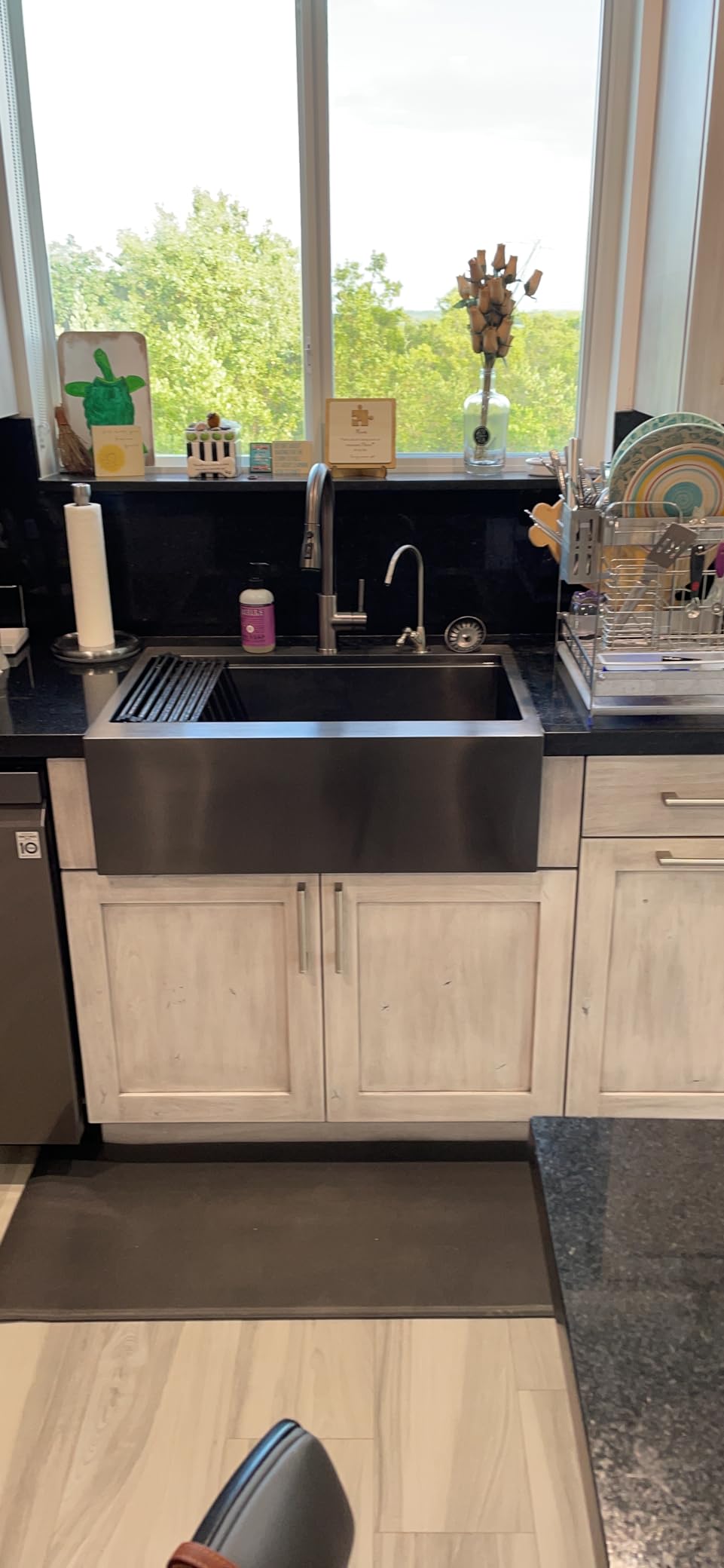 Arofa Kitchen Faucet with Pull-Down Sprayer, Single Handle, Matte Black customer photo 1