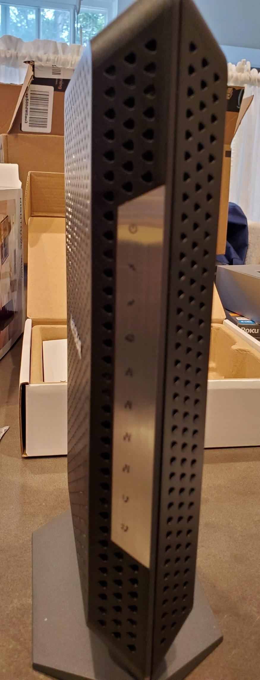 NETGEAR Nighthawk Cable Modem with Voice (CM1150V) - Certified for Xfinity by Comcast Internet & Voice Plans Up to 800Mbps | 2 Phone Lines | 4 x 1G Ethernet Ports | DOCSIS 3.1 customer photo 1