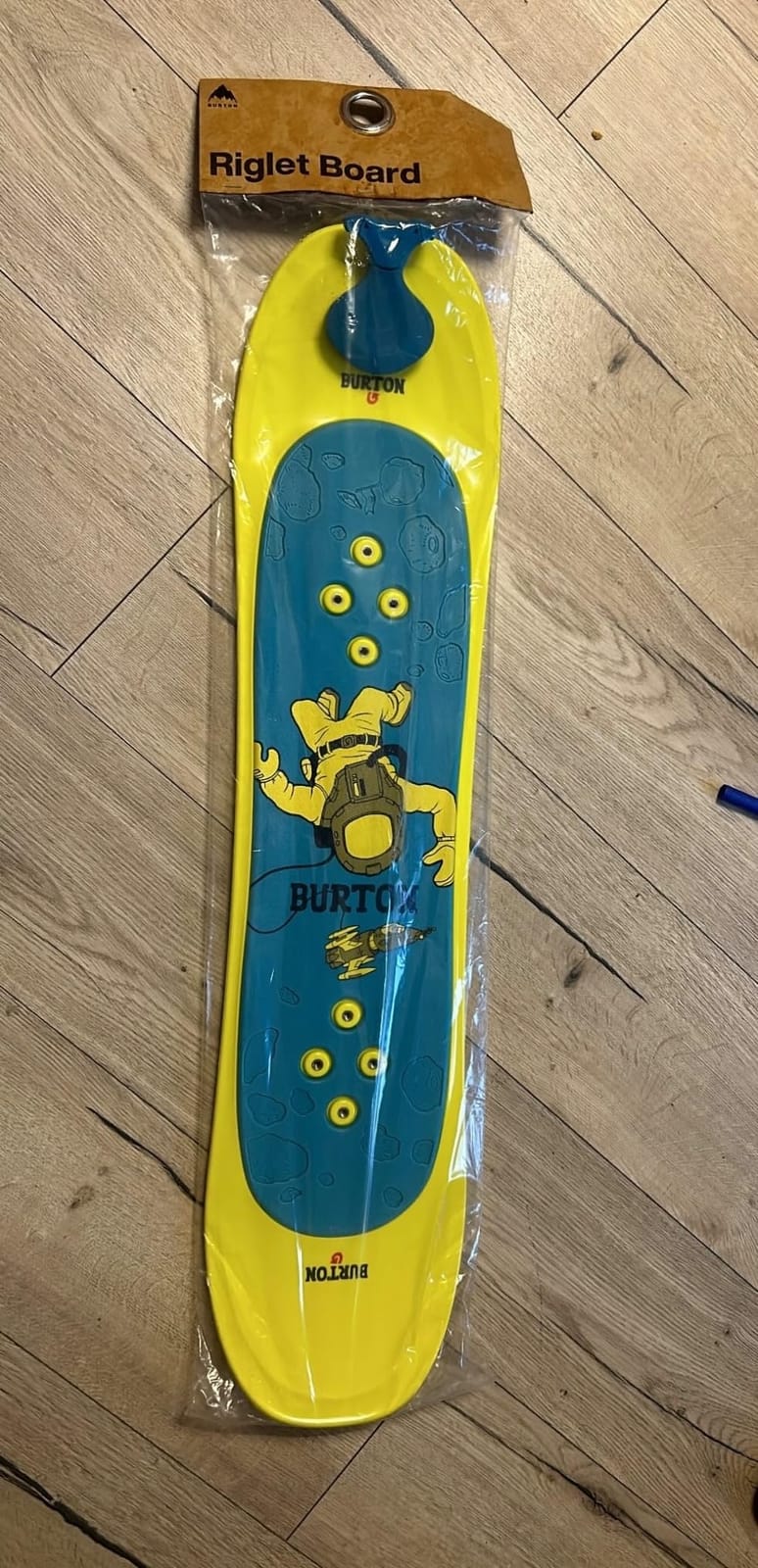 Kids' Burton Riglet Snowboard, 90cm customer photo 1