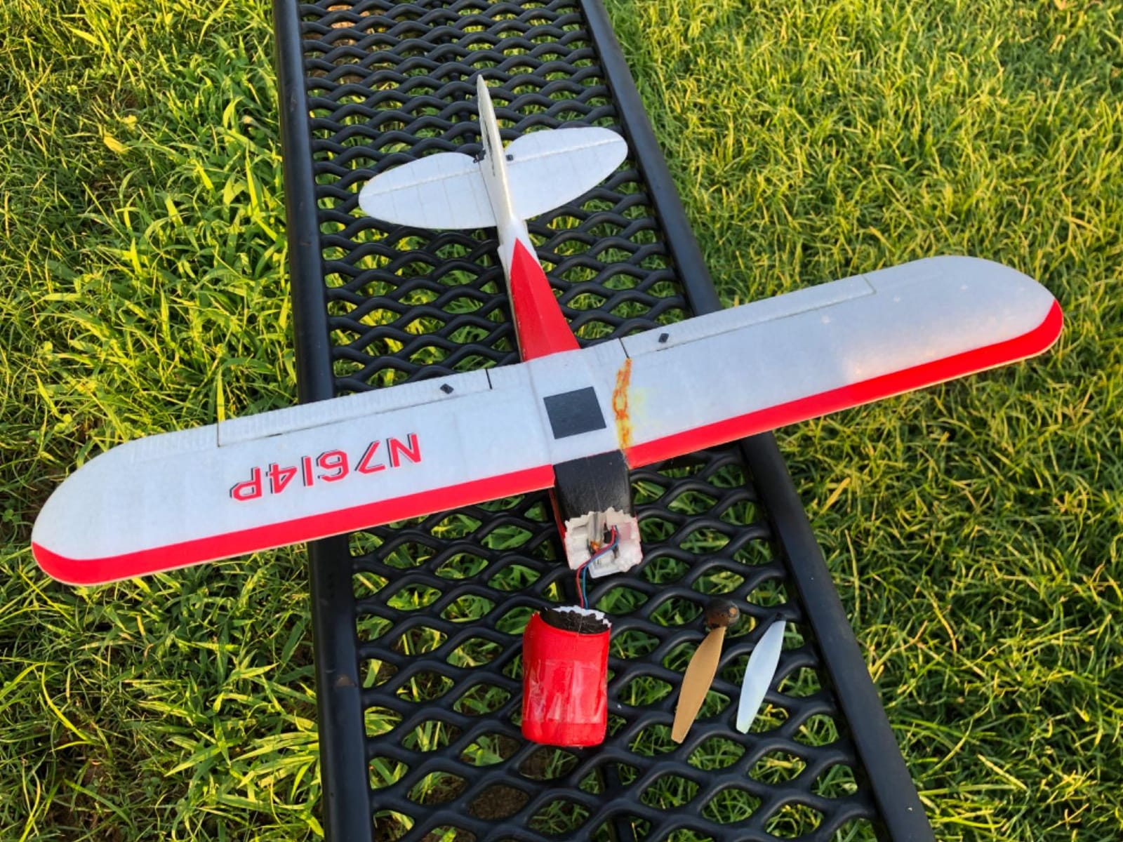 volantexrc RC Plane, 4CH Remote Control Airplane for Beginners & Adults customer photo 2