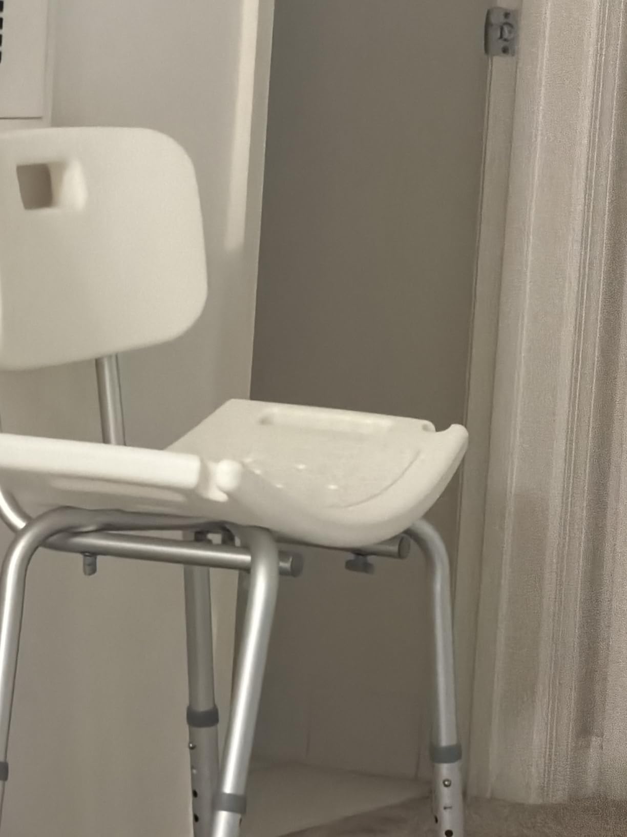 Vaunn Tool-Free Assembly Adjustable Shower Chair Spa Bathtub Seat Bench with Removable Back, Aluminum, White customer photo 2
