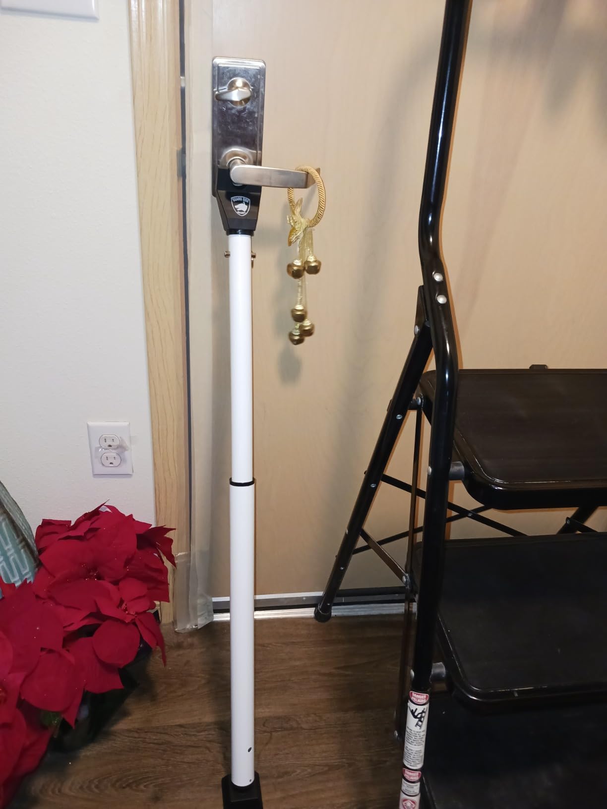 Sliding Door Security Bar, Door Jammer 2-in-1 Adjustable, Door Stoppers Security – 40 Different Adjustments, by Guard Dog Security customer photo 1