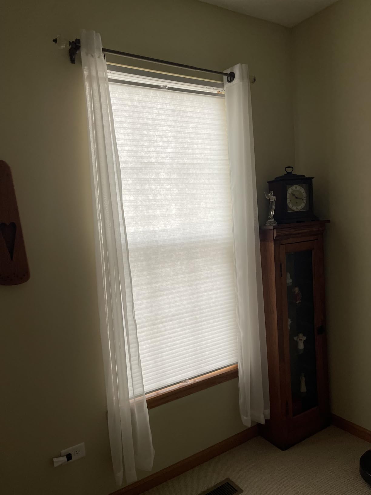 Arlo Blinds White Light Filtering Top Down Bottom Up Deluxe Cordless Cellular Shades - Size: 34