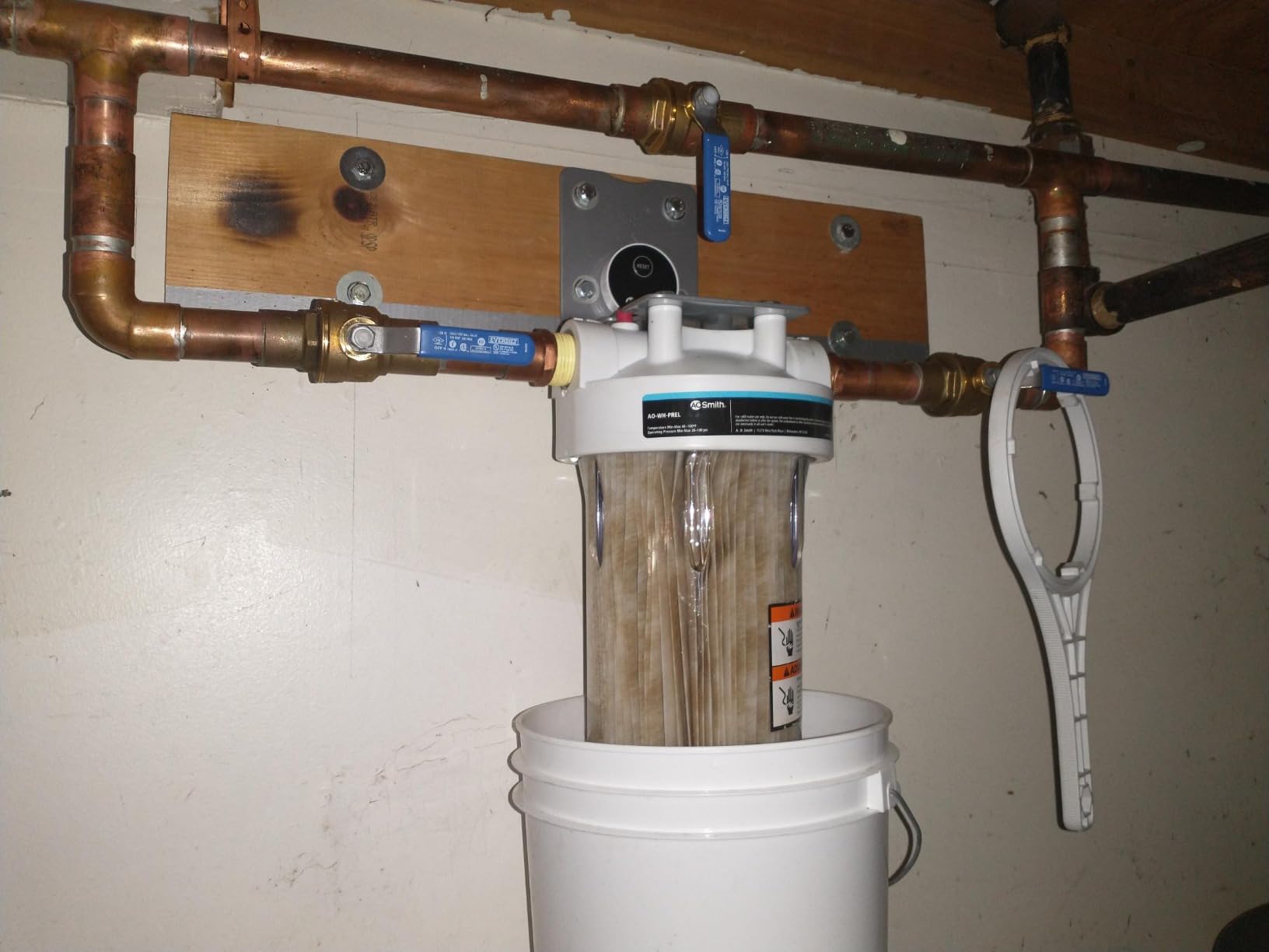 A. O. Smith Whole House Sediment Filter | Valve-in-Head | AO-WH-PREV customer photo 2
