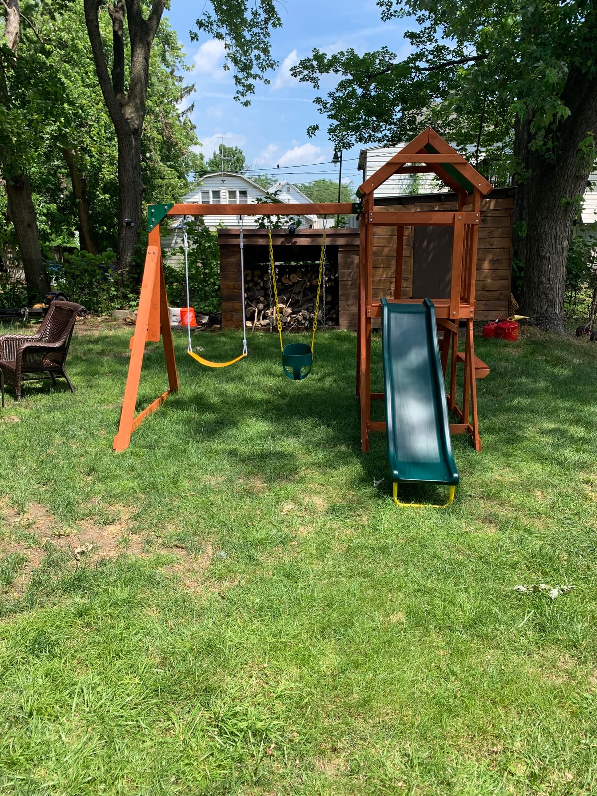 Deluxe High Back Full Bucket Toddler Swing with Pinch Protection, Green customer photo 1