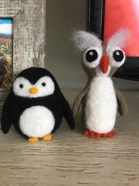 Needle Felting Kit for Beginners, 17 Wool Colors, Tools & Storage Case customer photo 2