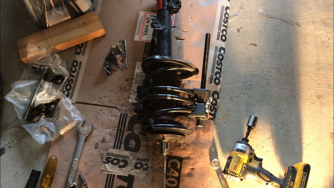 OEMTOOLS Coil Spring Compressor, MacPherson Strut Spring Compressor customer photo 2