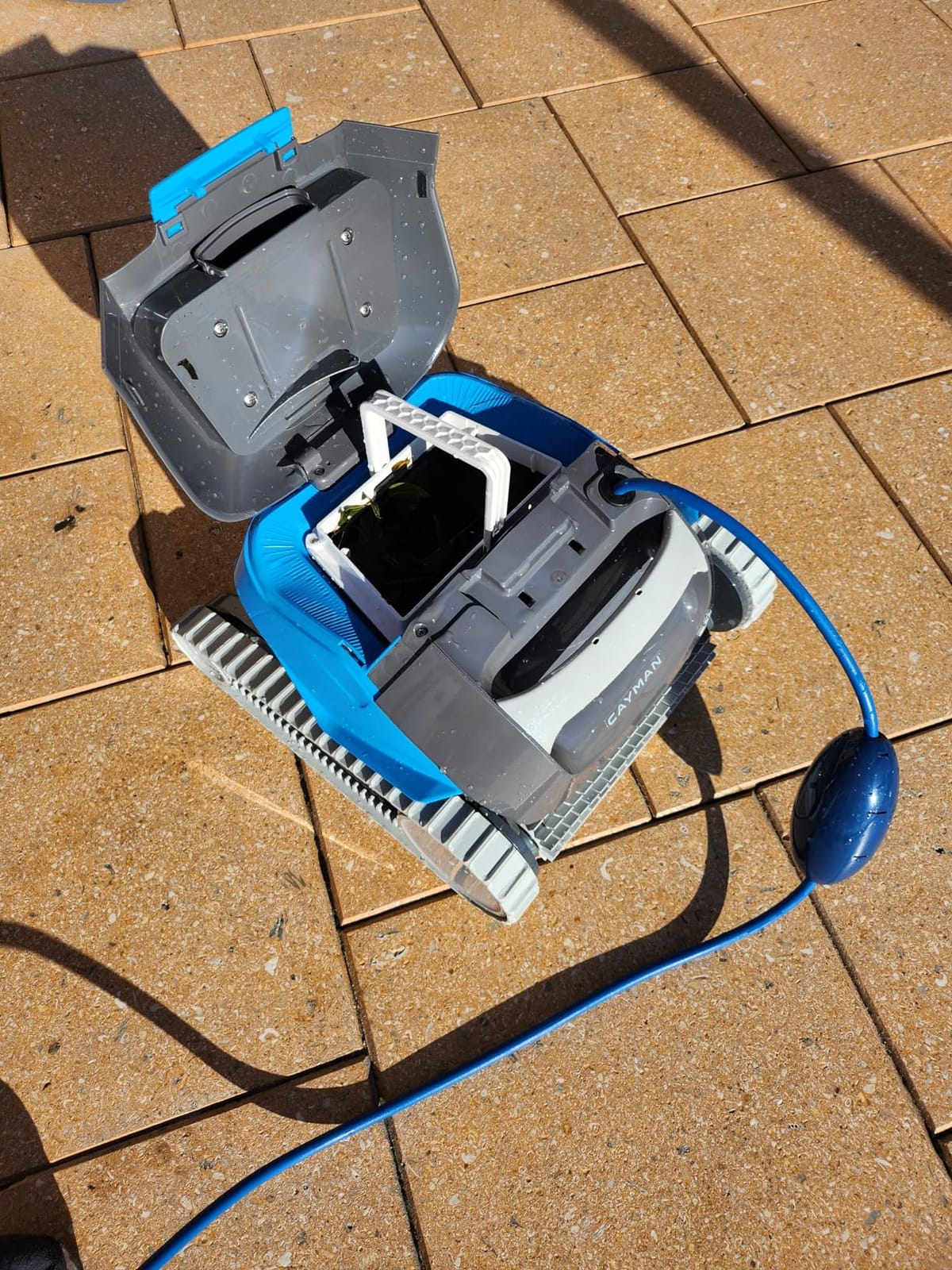 Dolphin Cayman Automatic Robotic Pool Cleaner (2026 Model) — Programmable Weekly Timer, Wall Climbing, Massive Top-Load Filter Bin, HyperBrush — for In-Ground & Above Ground Swimming Pools up to 33FT customer photo 1