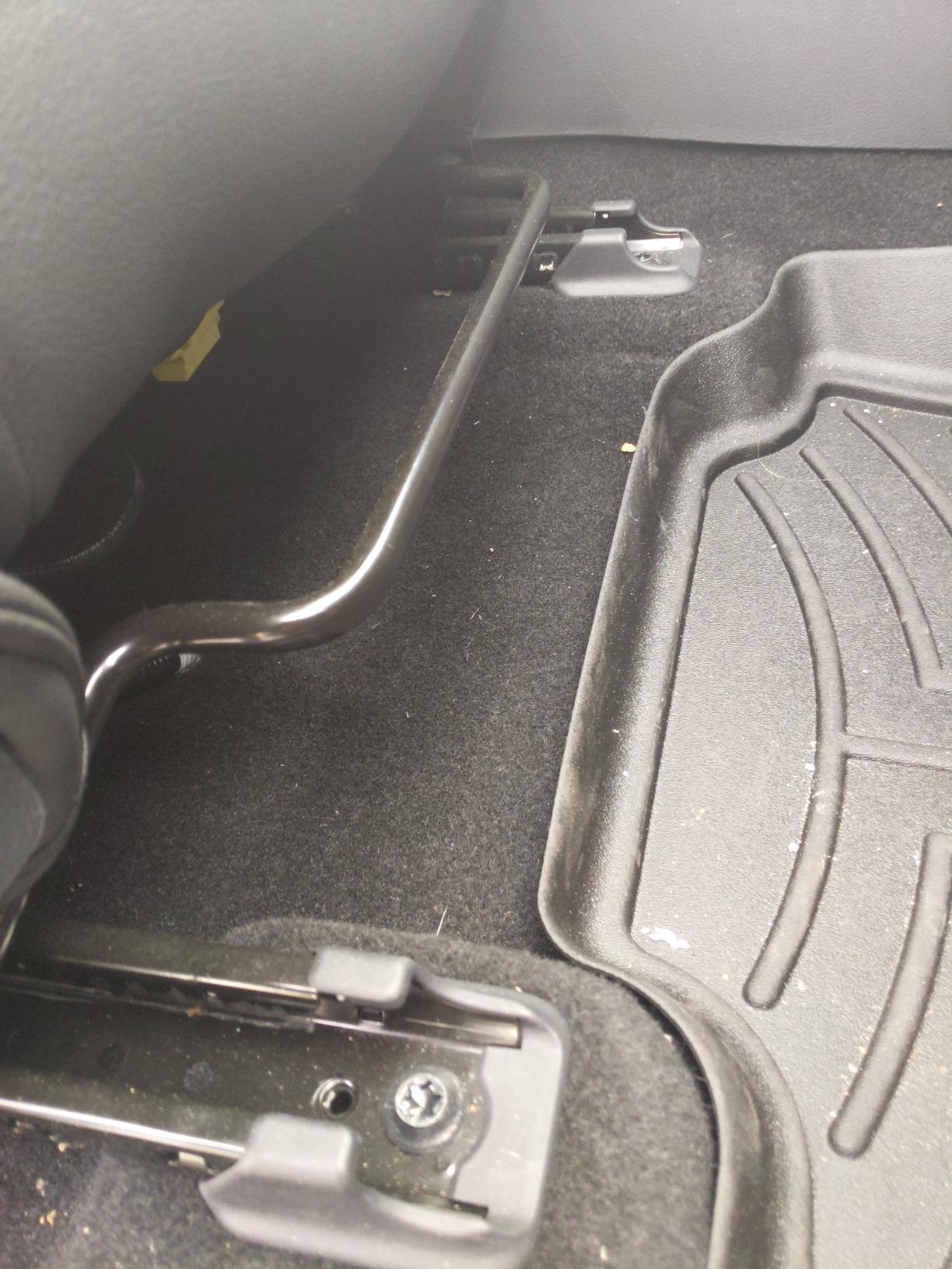 WeatherTech FloorLiners fits 2019-2025 Toyota RAV4 (1st & 2nd Row) Black customer photo 1