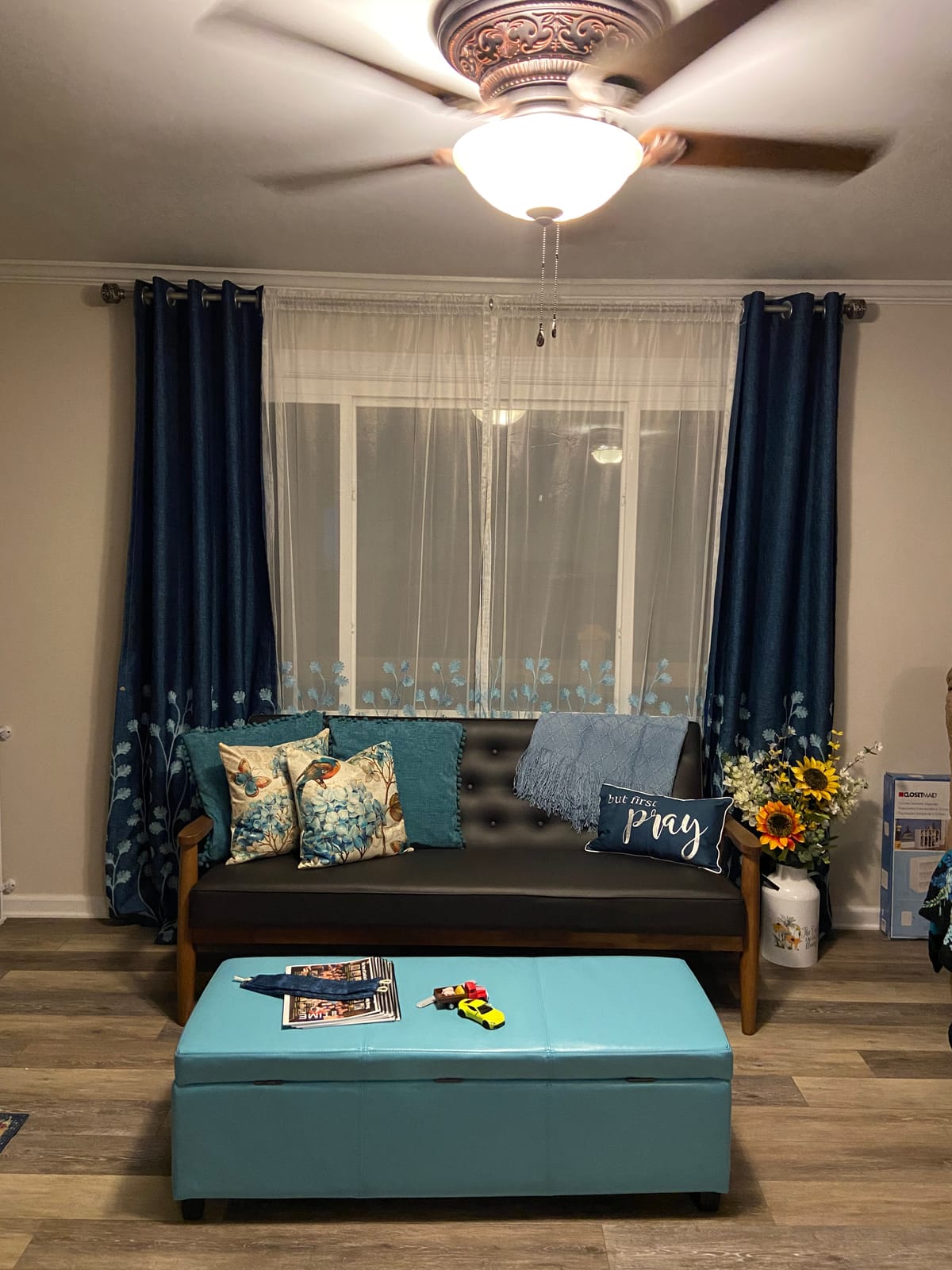 SIMPLIHOME Avalon 44