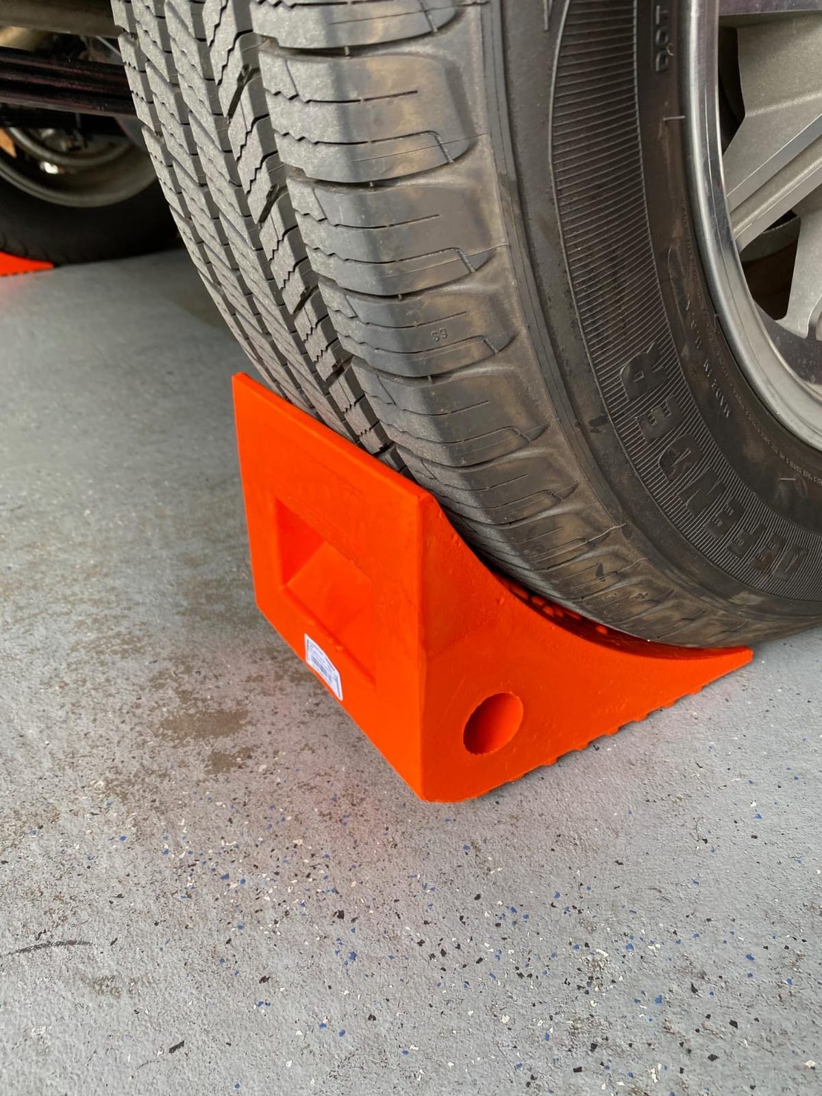SECURITYMAN Heavy Duty Wheel Chocks (2 Pack) - Durable, Non-Slip, Solid Rubber Wheel Chocks for Boat Trailers, RV, Truck, Camper - Perfect on All Surfaces and in All Weather - Orange… customer photo 1