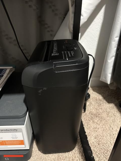 Bonsaii 6-Sheet Micro Cut Paper Shredder for Home, High Security Level P-4 customer photo 2