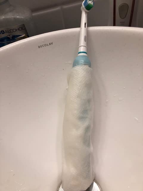 Oral-B Pro 1000 Rechargeable Electric Toothbrush, Pink customer photo 1