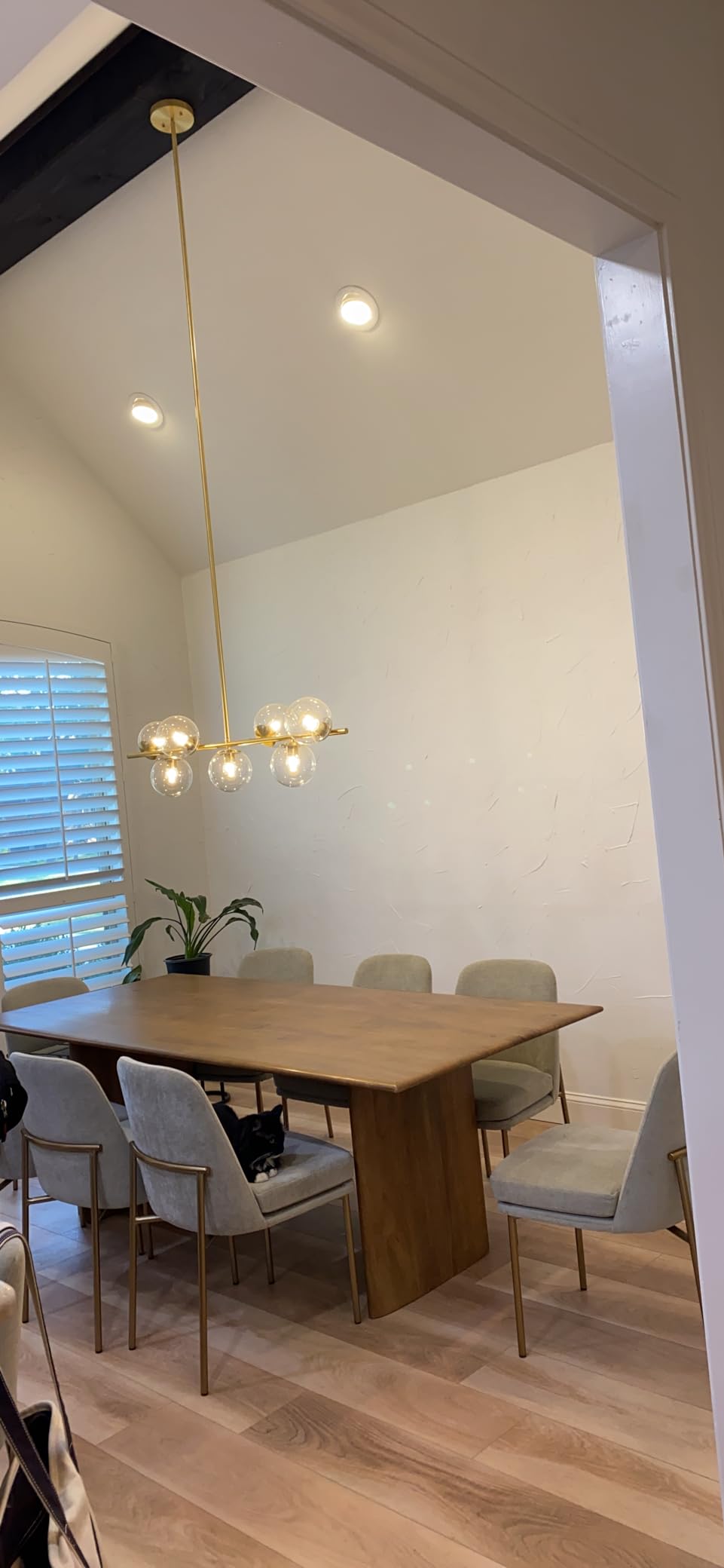 KCO Lighting Modern Brass Linear Chandelier Pendant Light 7-Lights Gold and White Glass Pendant Lighting Mid Century Globe Dining Light Fixture for Living Room Kitchen customer photo 1