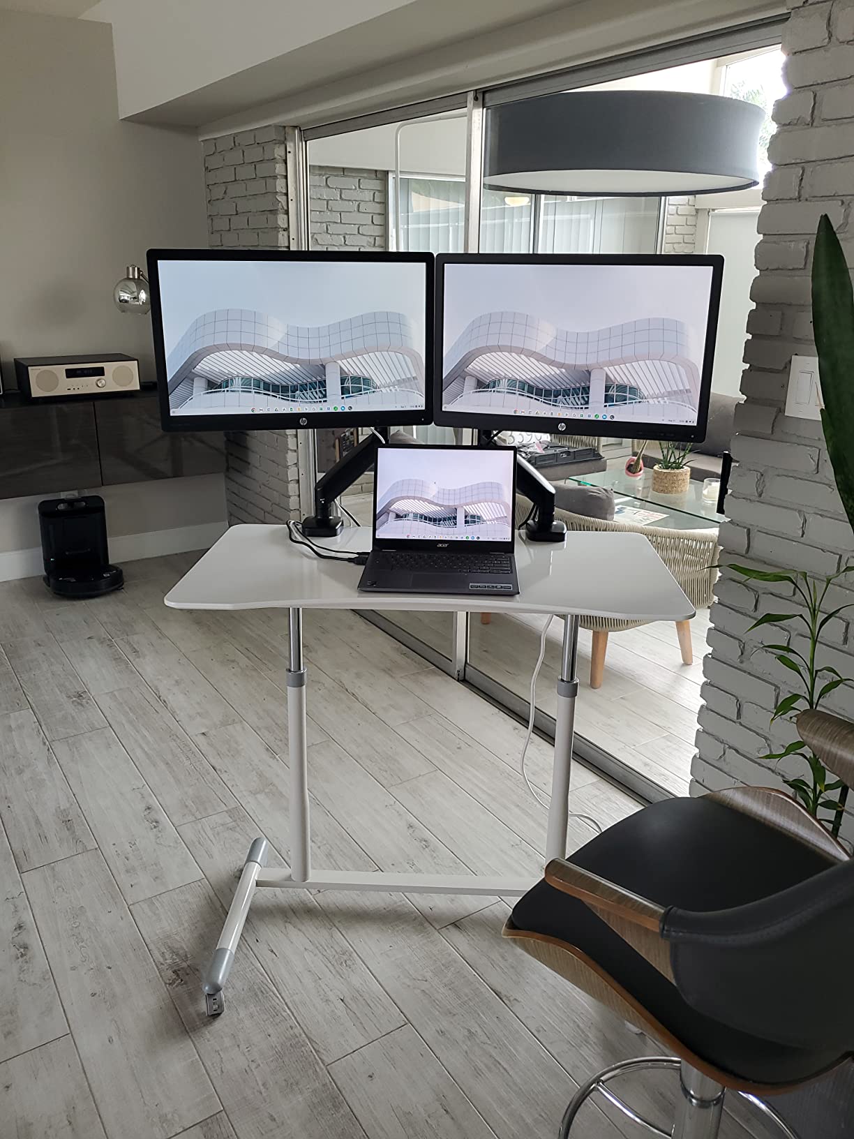 Single Monitor Mount, Fully Adjustable Monitor Arm Fits Max 32