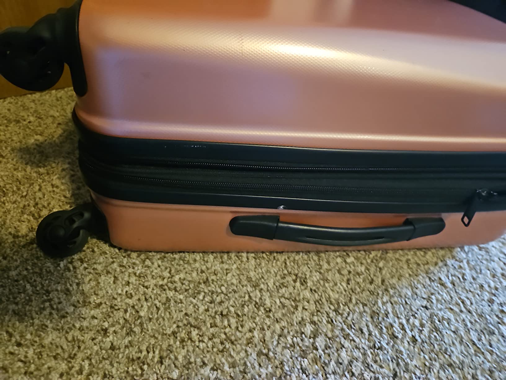 American Tourister Moonlight Hardside Expandable Luggage with Spinner Wheels, Navy, 3-Piece Set (21/24/28) customer photo 2
