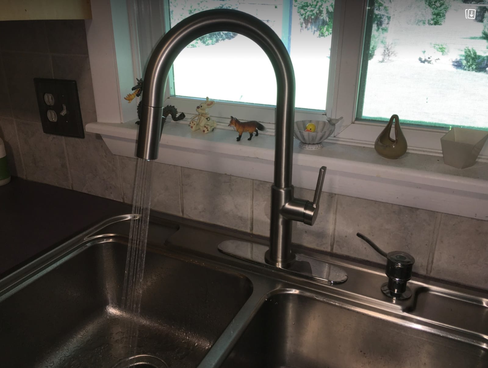 KRAUS Spot Free Stainless Steel Pull Down Kitchen Faucet KPF-2820SFS | 360-degree swivel spout, brass body with ceramic cartridge, quick connect sprayer hose, pre-attached water lines customer photo 1