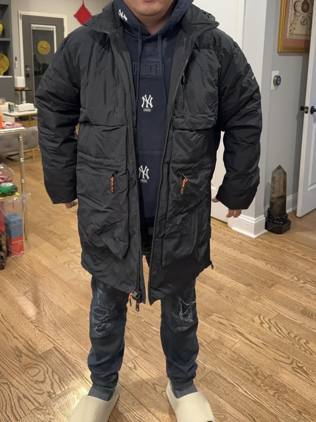 Orolay Men's Thickened Down Jacket Hooded Winter Puffer Jacket with 6 Pockets customer photo 2